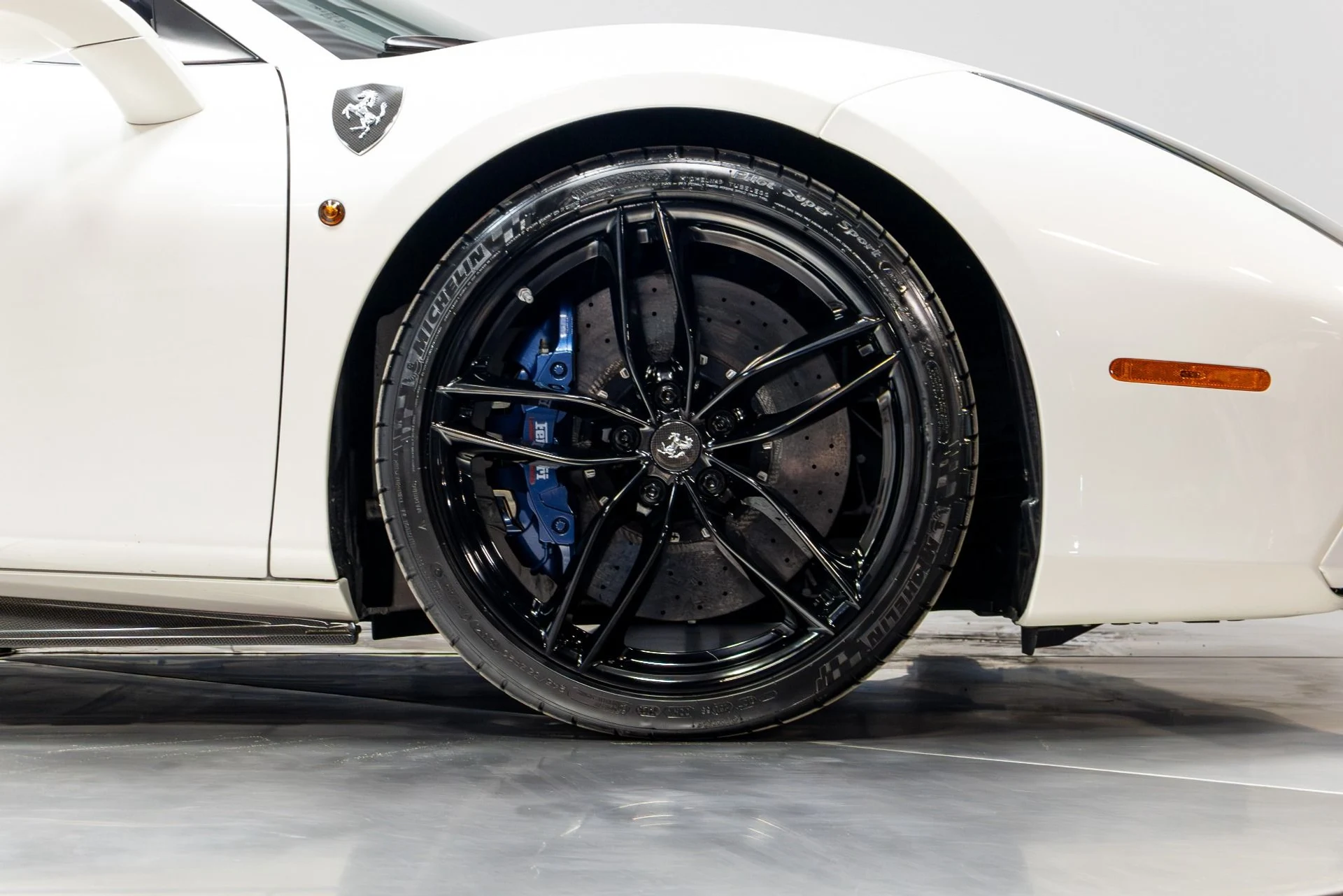 mph022_245127039_Used_2018_Ferrari_488_Spider_1774434782_5a9106a8fc