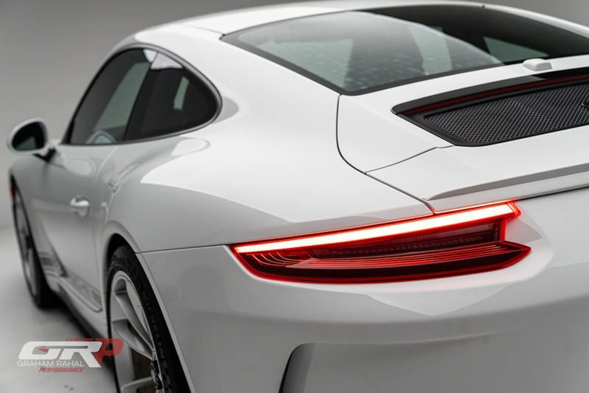 mph022_2453254131_D9_A96_A78_CA_87_42_B1_9_A98_683_B38_A82987_f07d57297b