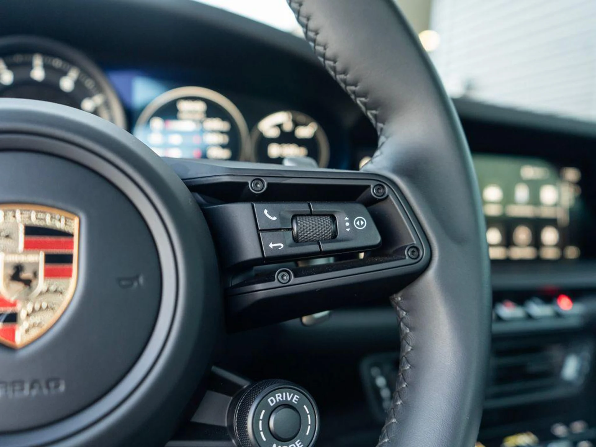 mph022_2456090139_DKG_5_Eoq_D_Ox_Rfr5d_H720_Gv_RA_2mkw_9ec966acda