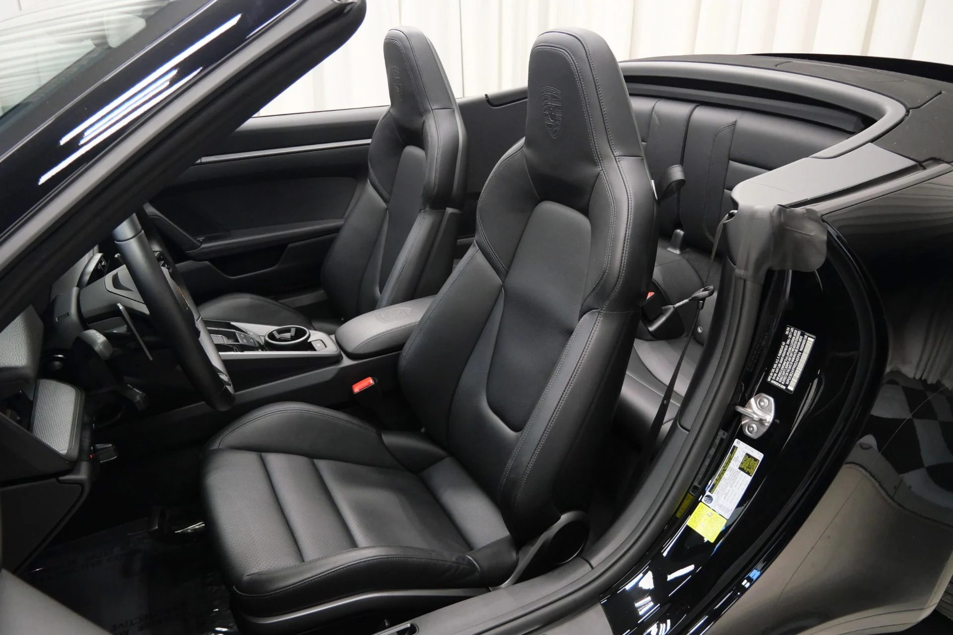 mph022_2456314292_Used_2024_Porsche_911_Carrera_S_Cabriolet_Sport_Exhaust_Carrera_Classic_Wheels_Bose_Audio_1764086379_0d239b53ad