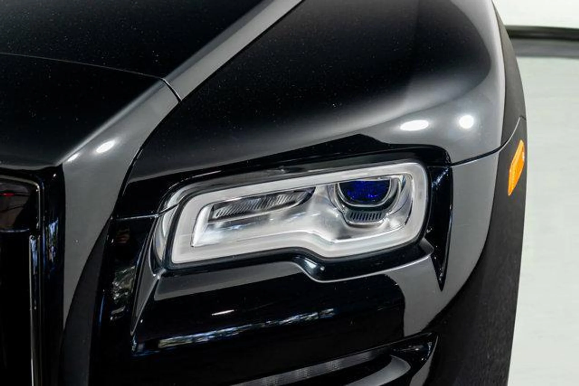 mph022_246234556_0pc_AL_Dg_M_Yrg_t5b7_W_06_R_Umm_Wg_80f68f6ab4