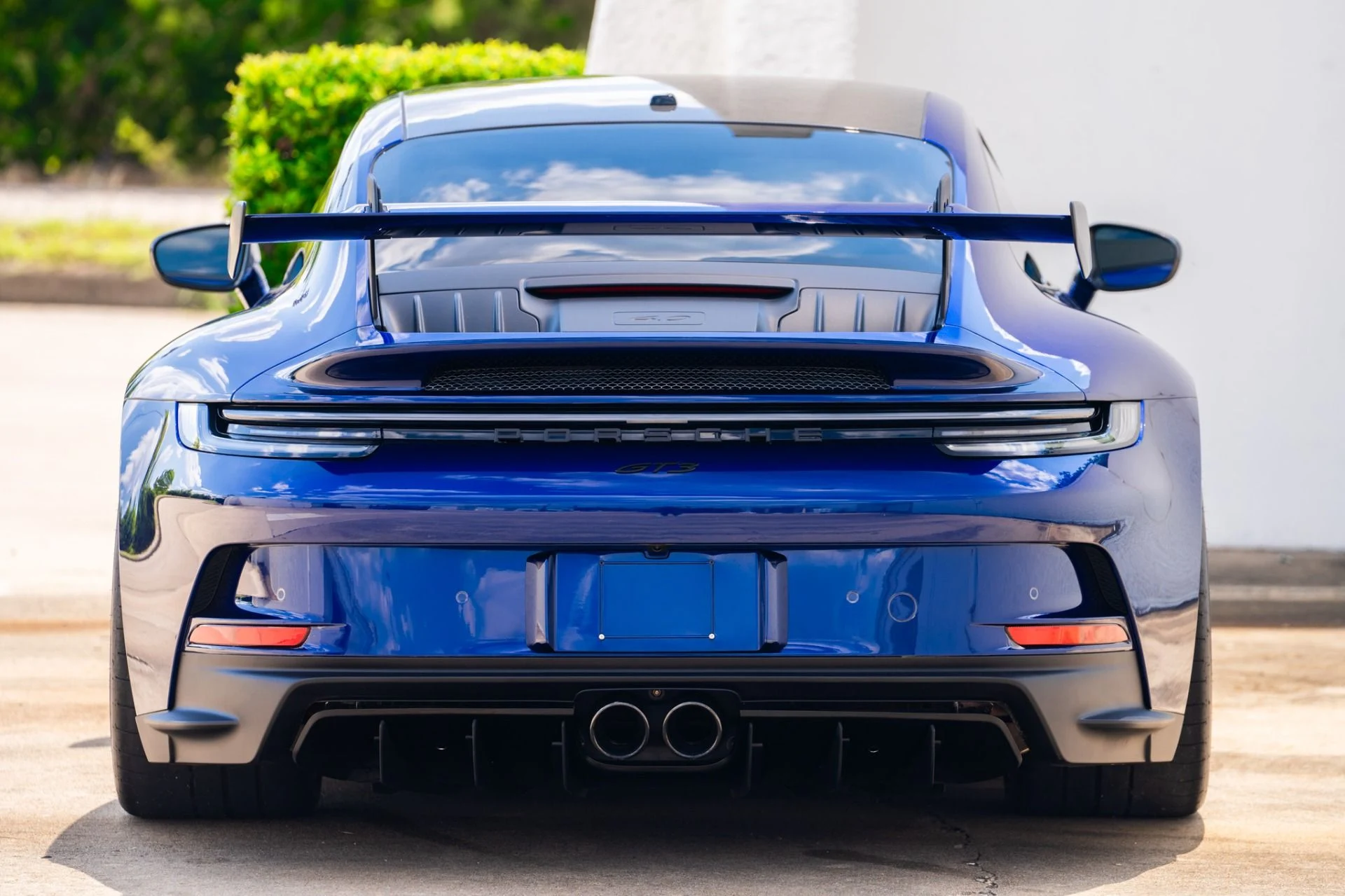 mph022_2467738699_Used_2022_Porsche_911_GT_3_1757712953_89b762a04d