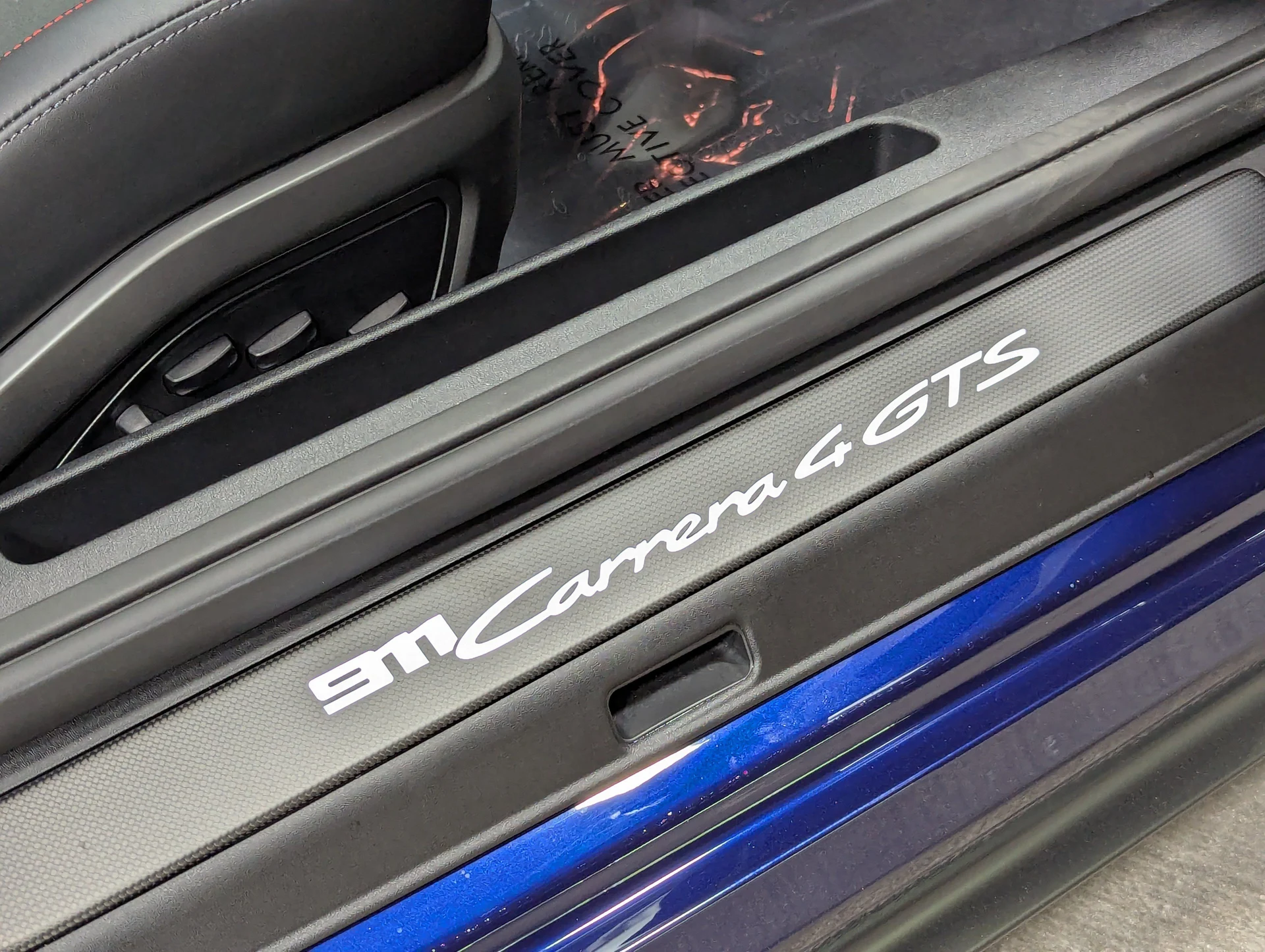 mph022_2473705202_c5ddc3fe998071d69f8539b8332bc2ae_96eab44696