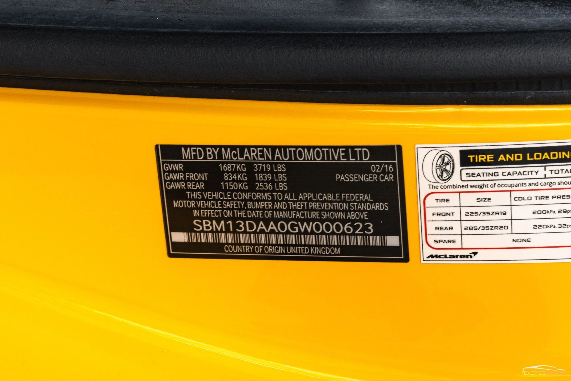 mph022_2478258183_Used_2016_Mc_Laren_570_S_w_EVERY_Carbon_Exterior_Pack_Lux_Pack_Front_Lift_1754945163_3cb07ba7a2