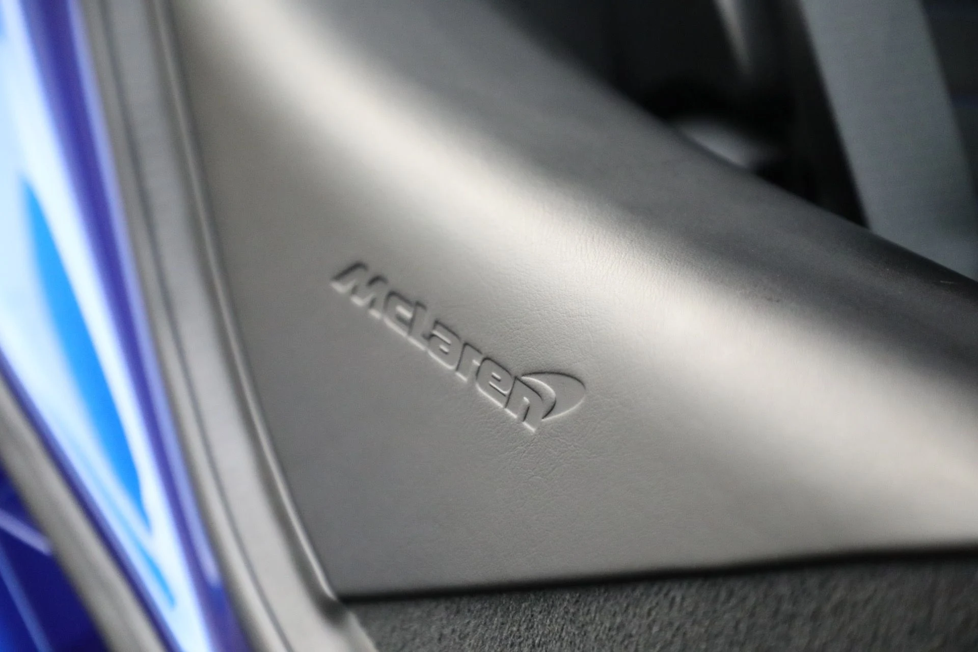 mph022_2479979264_New_2025_Mc_Laren_GTS_Tech_Lux_171388a88b
