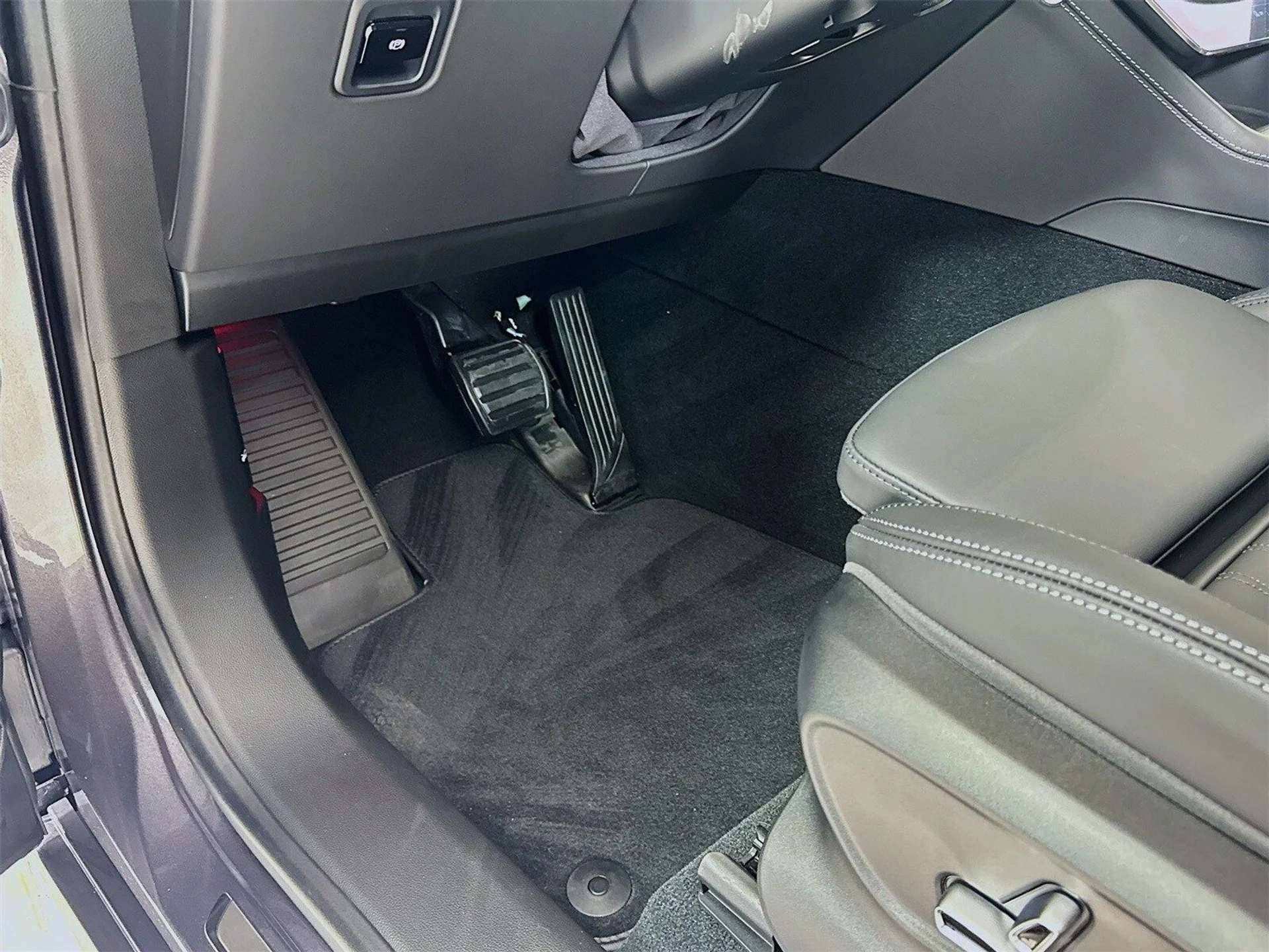 mph022_2480591001_7a3240dcf0e5d2957069021372cfd180x_294ea728f5