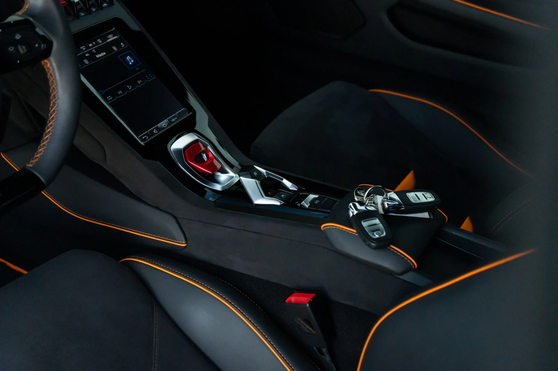 mph022_2483721475_Used_2023_Lamborghini_Huracan_Tecnica_1786574624_261a382390
