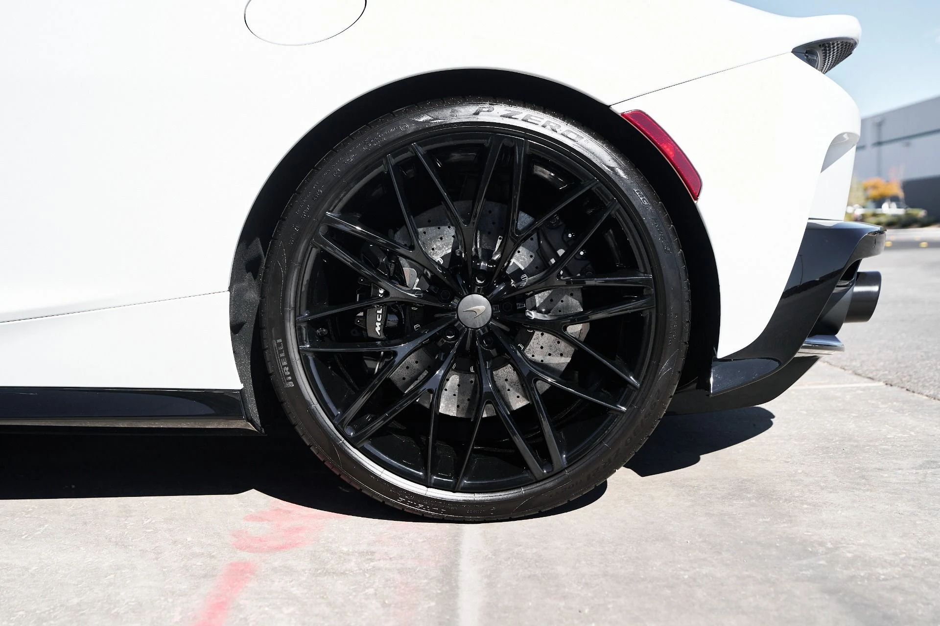 mph022_2486343541_Used_2025_Mc_Laren_GTS_1760565730_085e87bc9d