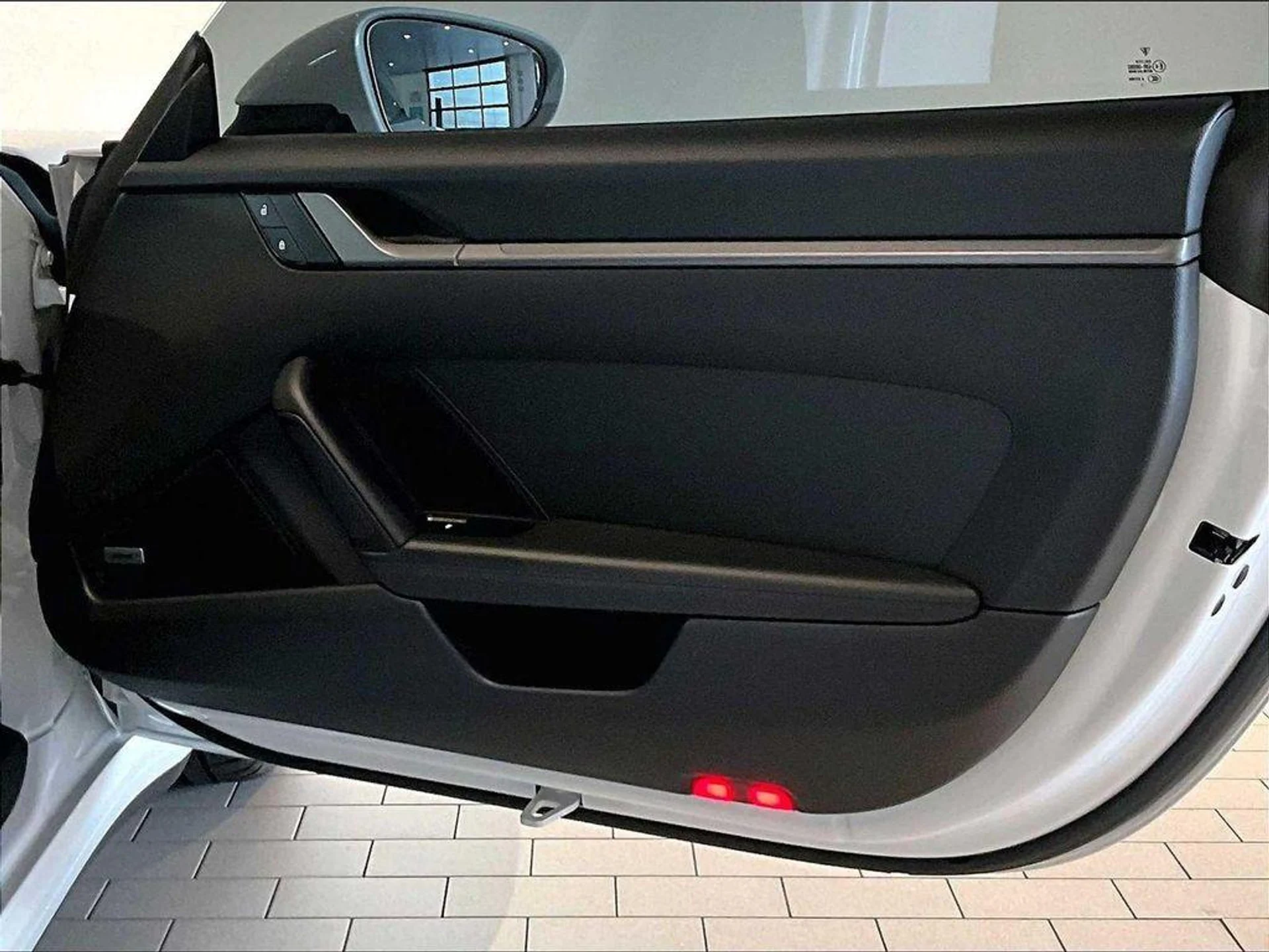 mph022_2494706241_g_Fj9_Gzxh25k4_QO_Tdf_Afmwj7cl9k_085f8ee742