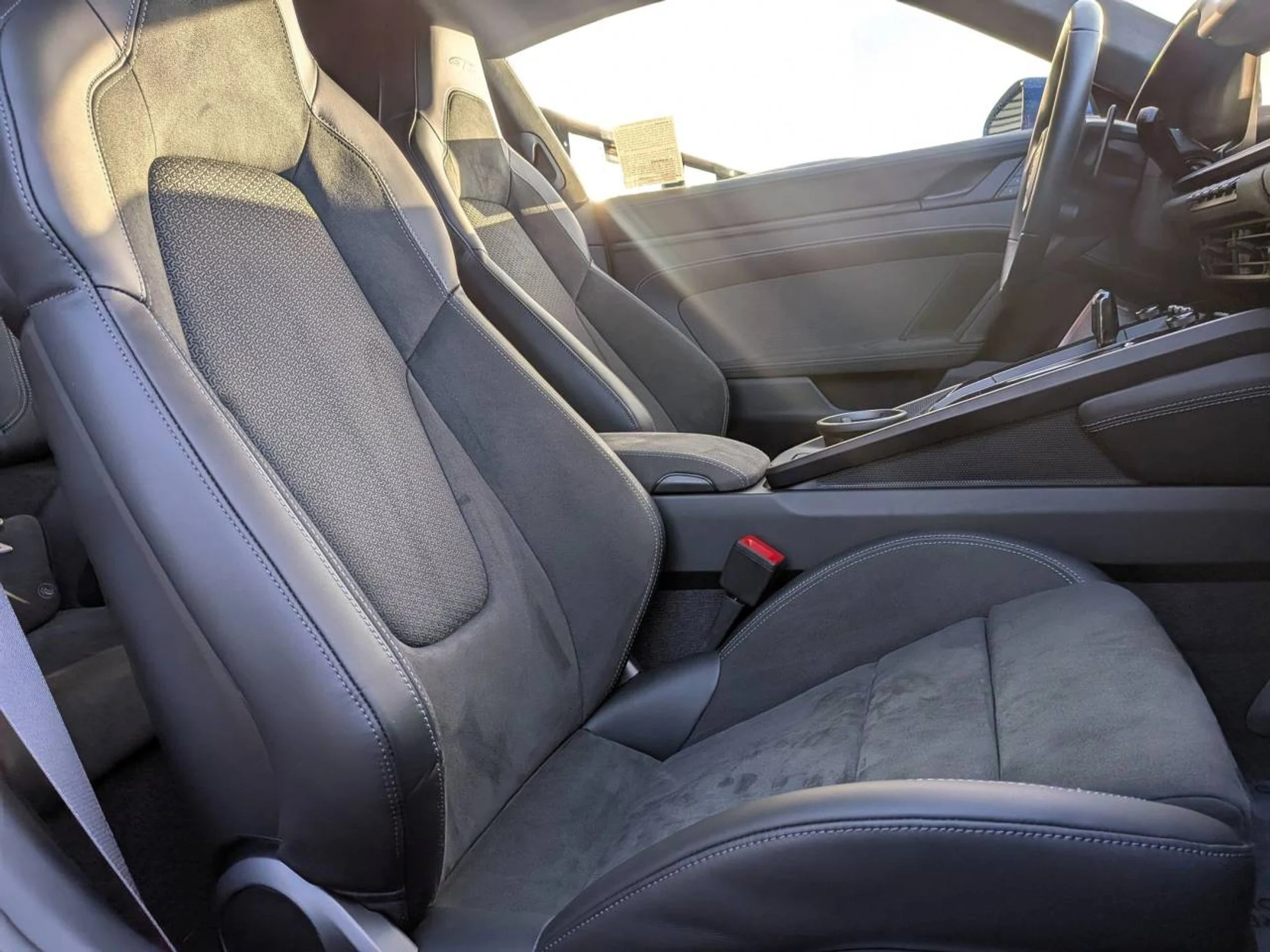 mph022_2501662068_066dd3b06f09d0df984eb36dabe0ce30_ecc3337524