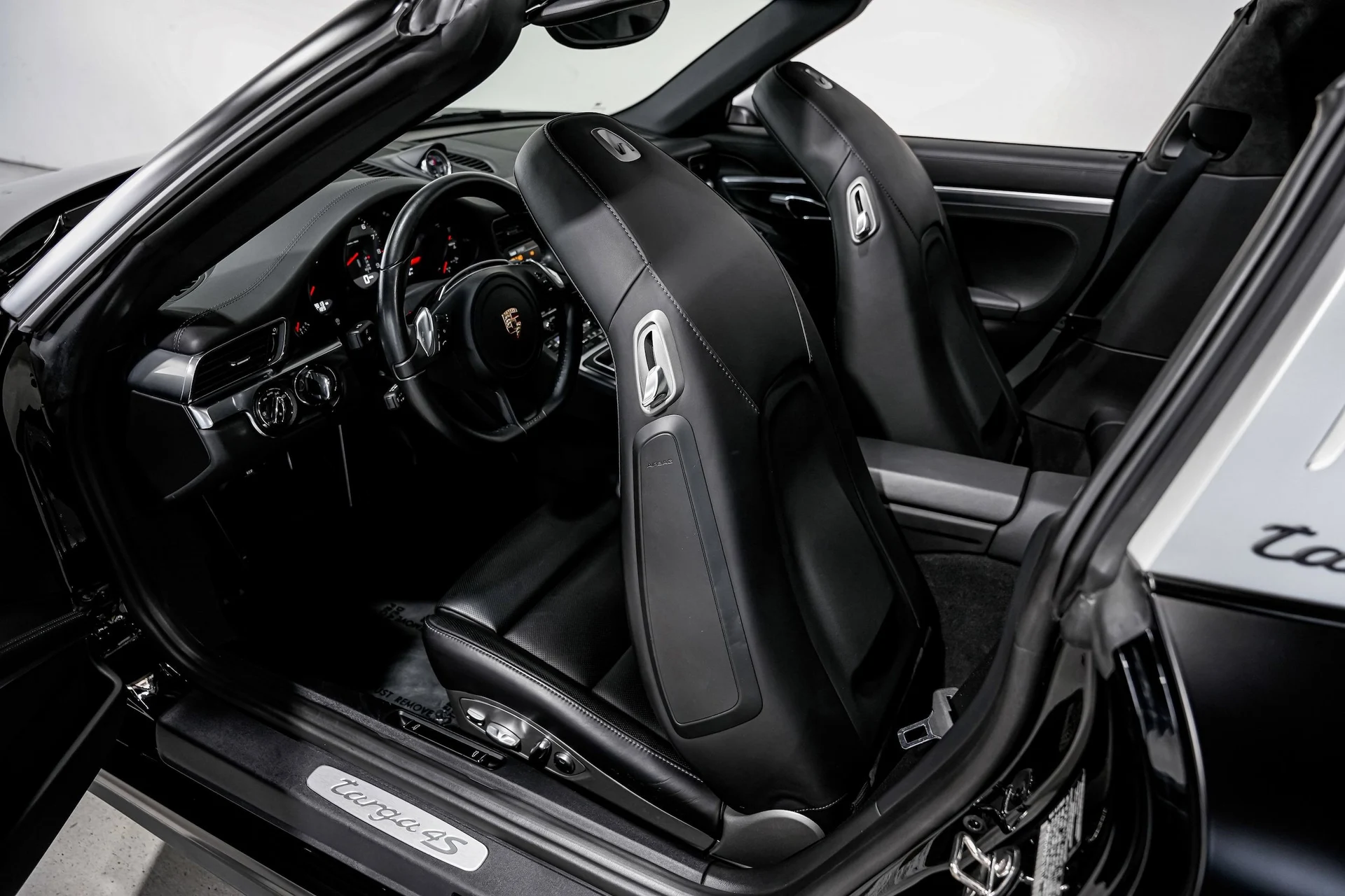 mph022_2503579493_da734f07d1c2e4527ed4554a60723b96x_2baec9102f