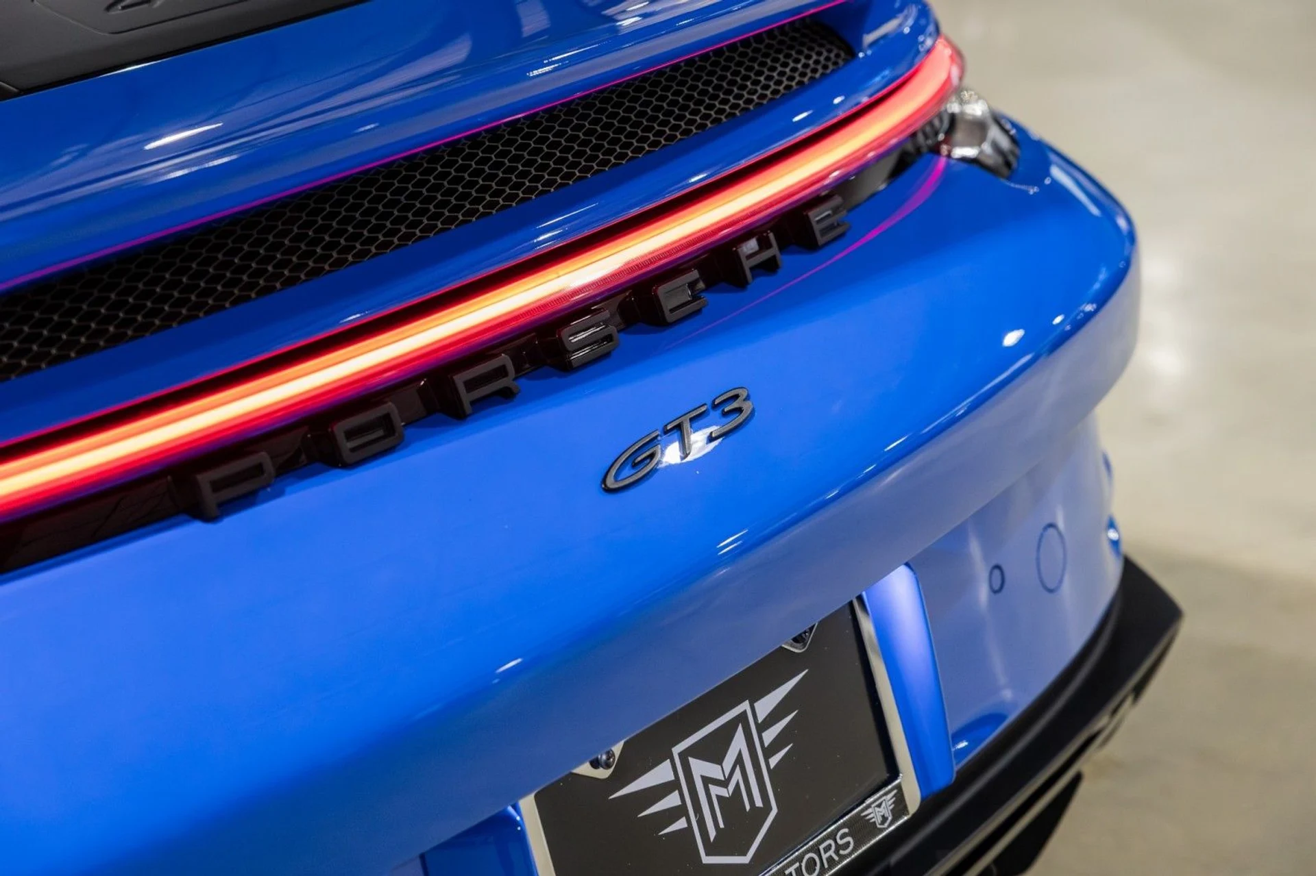 mph022_2513773522_AA_2ac2e199cd