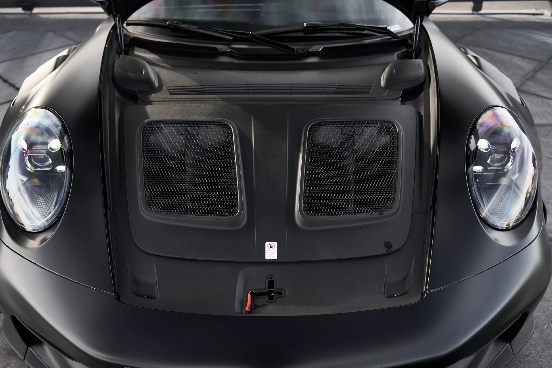 mph022_2516830003_Used_2025_Porsche_911_GT_3_RS_1762914449_c3c89e3d0b