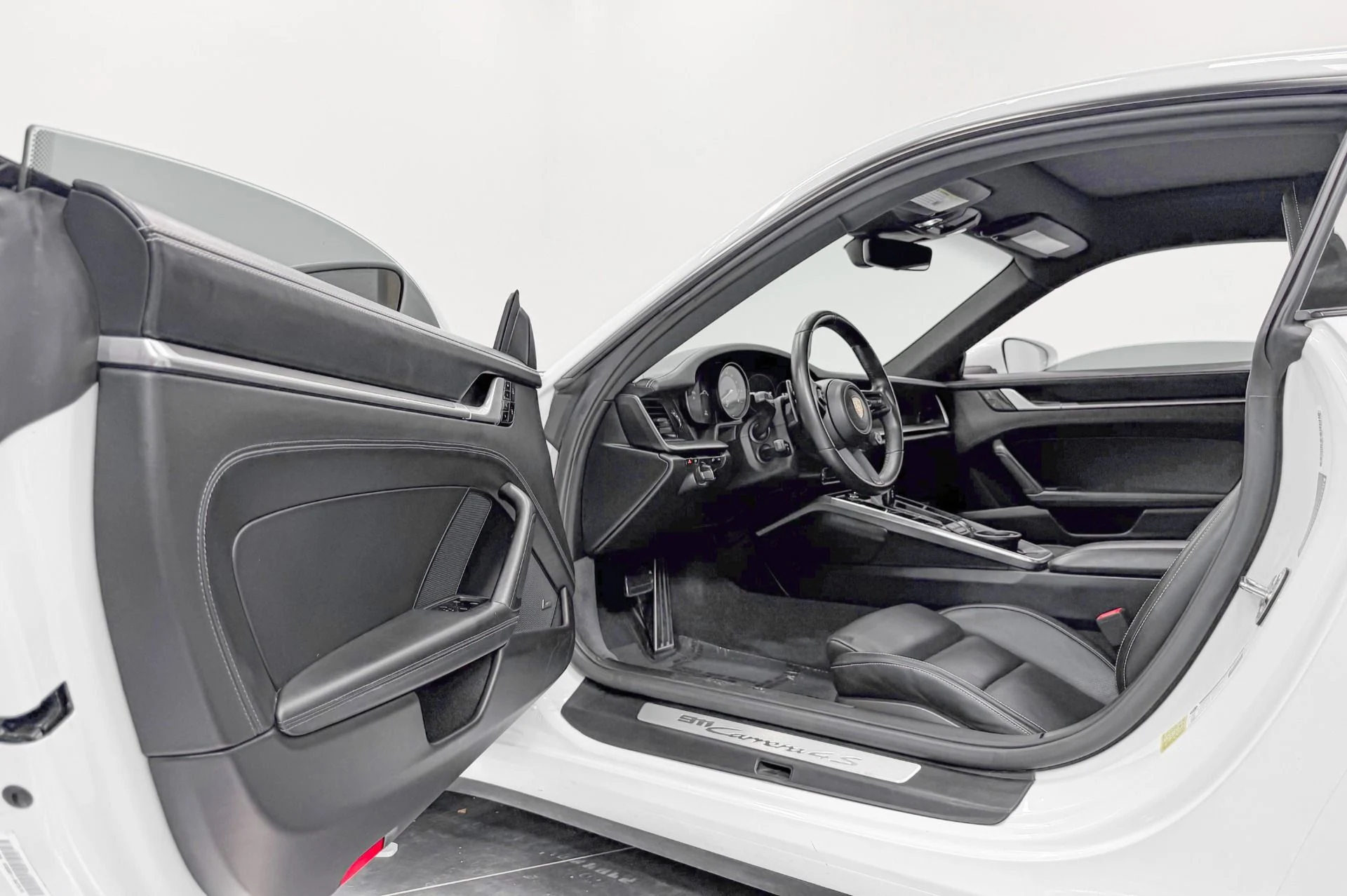 mph022_2517911601_Used_2020_Porsche_911_Carrera_4_S_Sport_Package_Premium_Package_1782320410_94830e8928