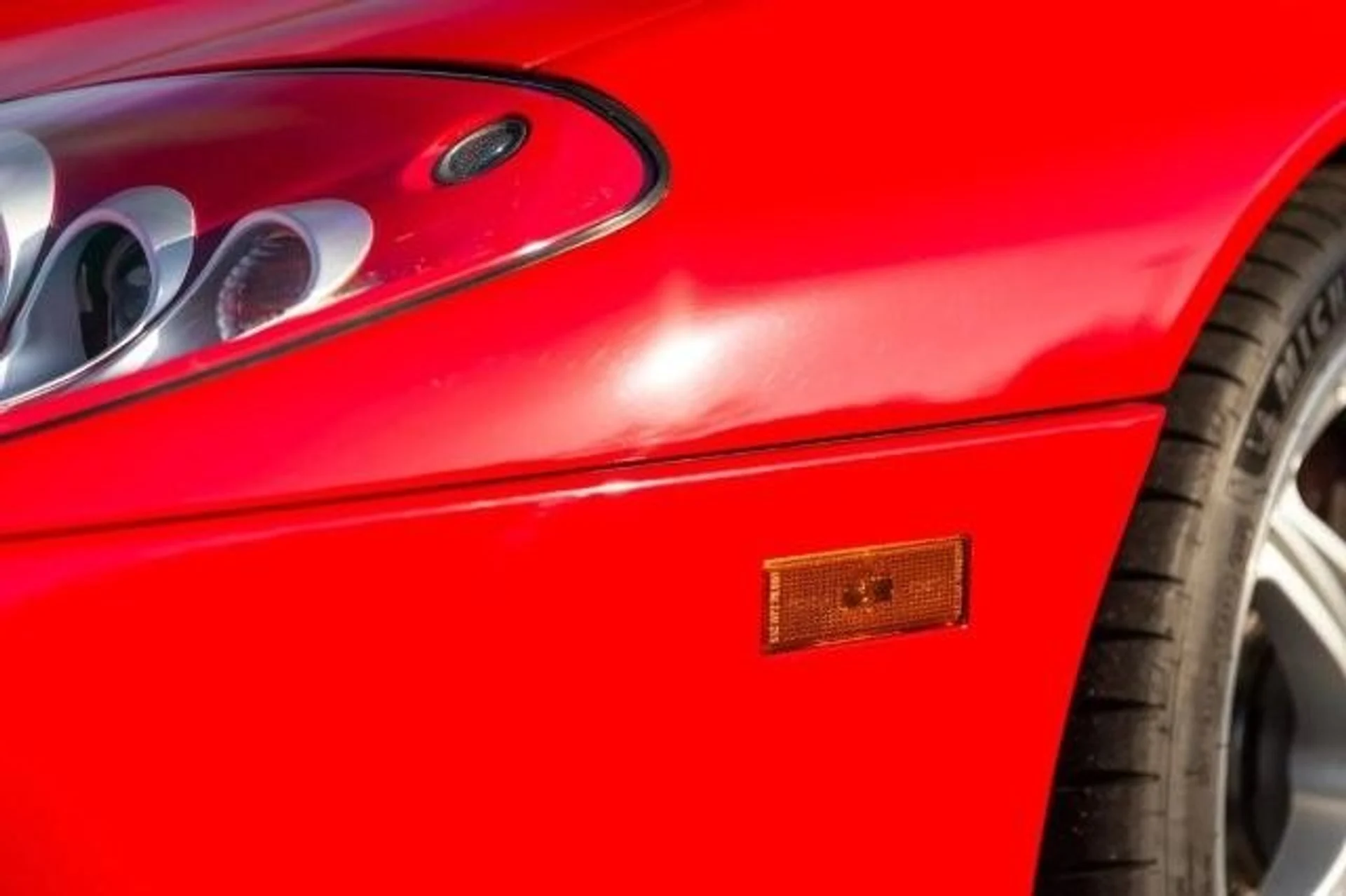 mph022_2521012973_Used_2005_Ferrari_Superamerica_1773854914_8db04f97c5