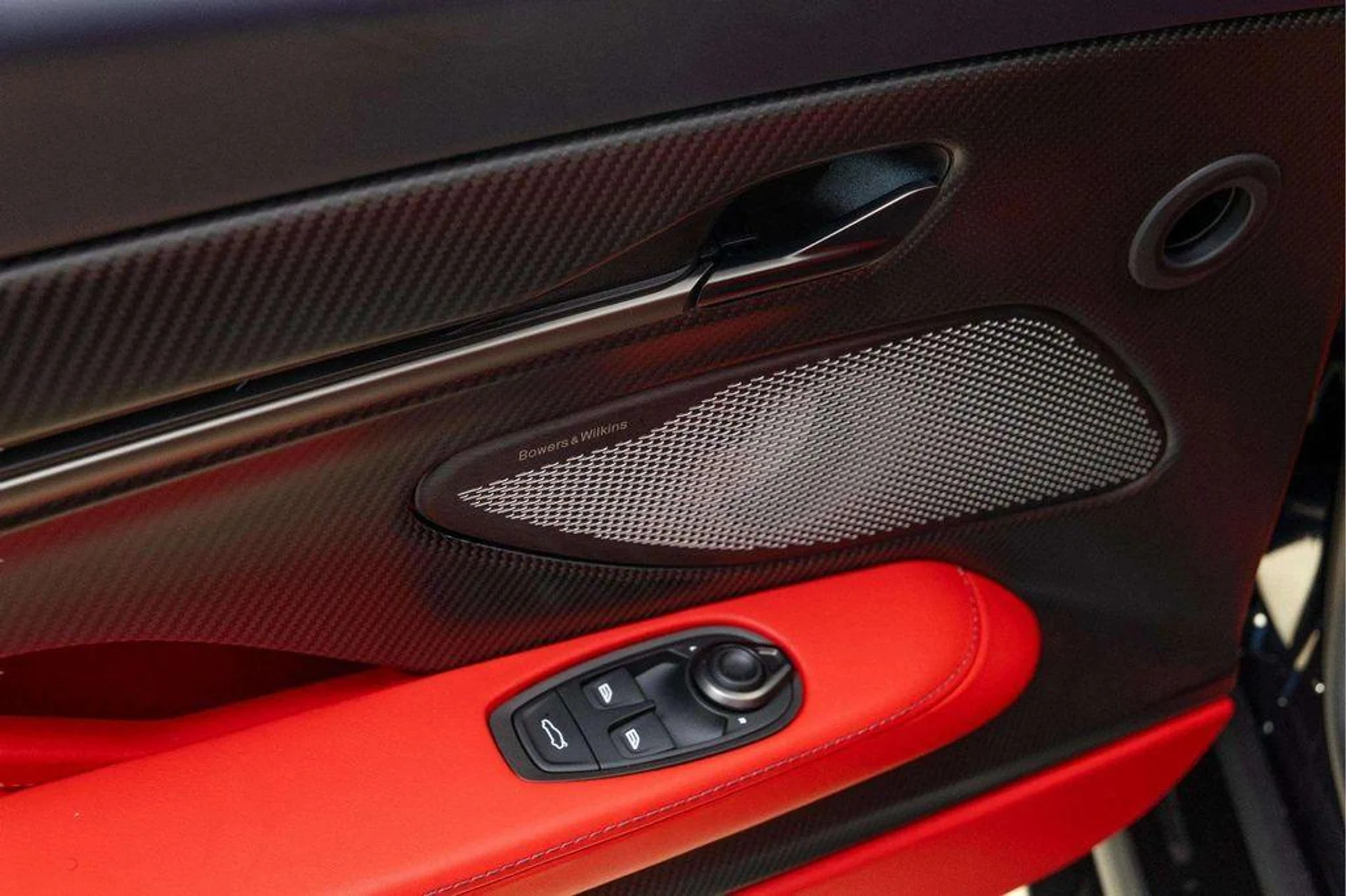 mph022_252439109_e_Snaoi3_Uq_Dqs_KBOXS_Snf_HRJ_Rjn0_404c4d3370