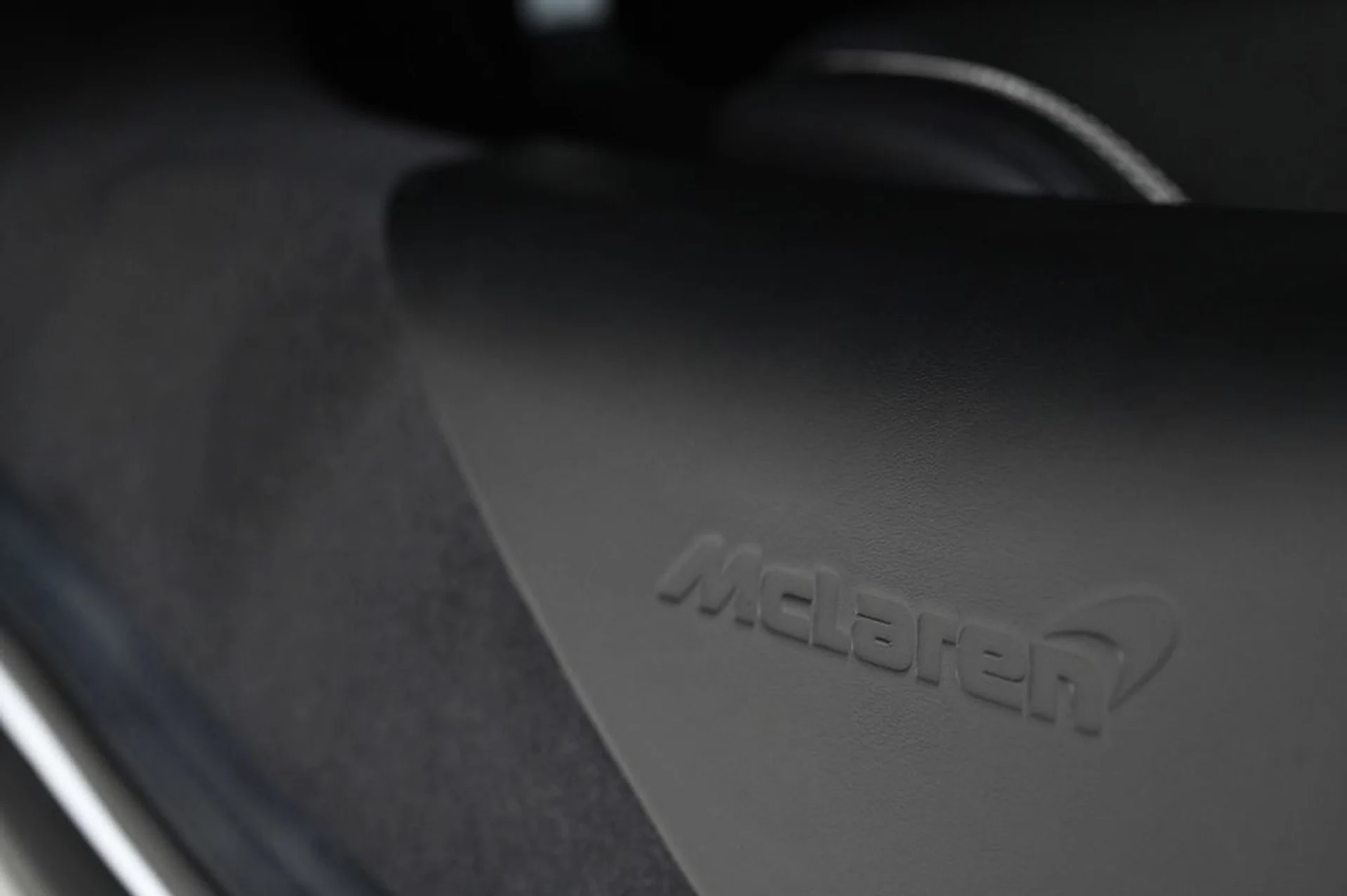 mph022_2527415621_used_2023_mclaren_gt_base_11350_22918857_22_1024_3ce6c20659