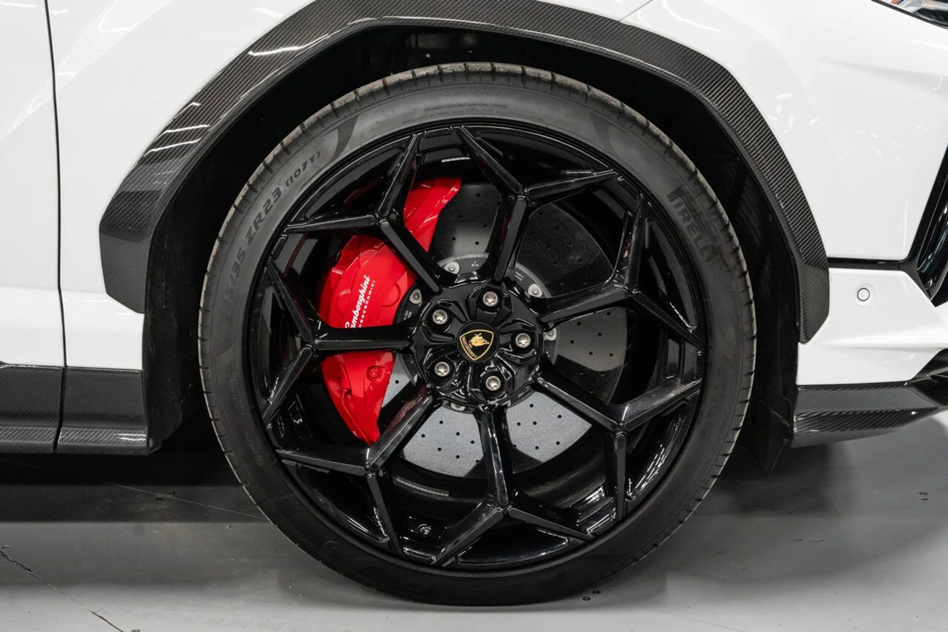 mph022_2528046401_lamborghini_urus_2023_bef936d9df