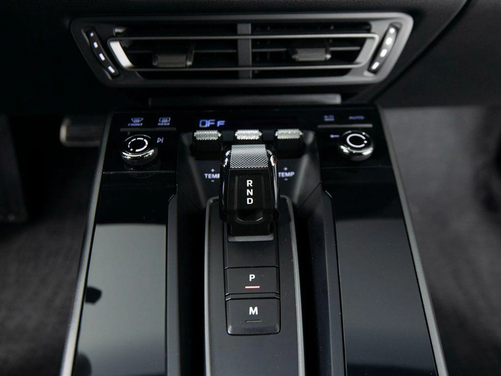 mph022_2536642119_e5_X_Cx_Ziqx_D_Yv_Finvj_PUK_gh9_DM_b7099c3545