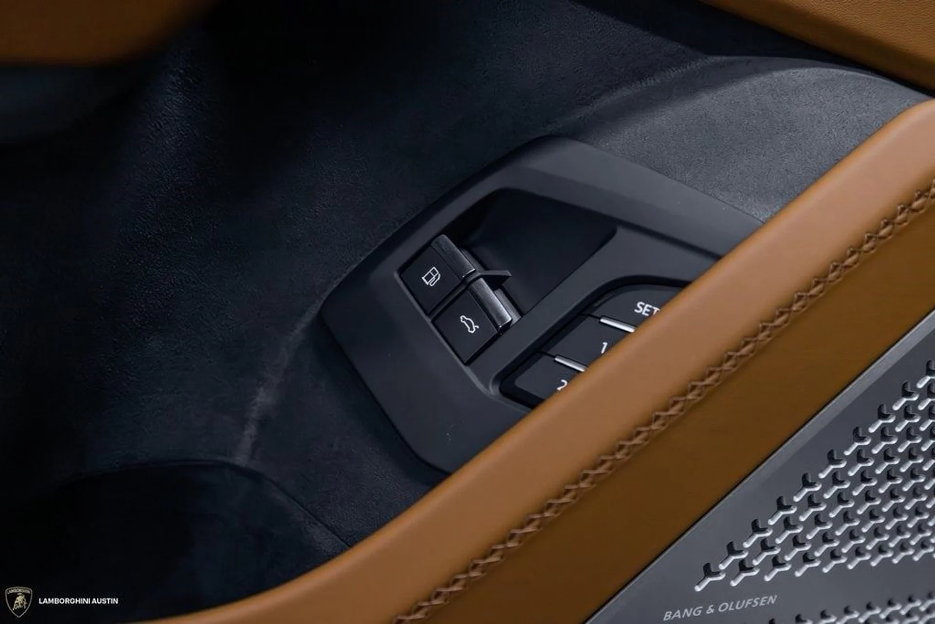 mph022_2539530118_11546f2633a787f8341bb01fb9bbddc8x_c8016efff1