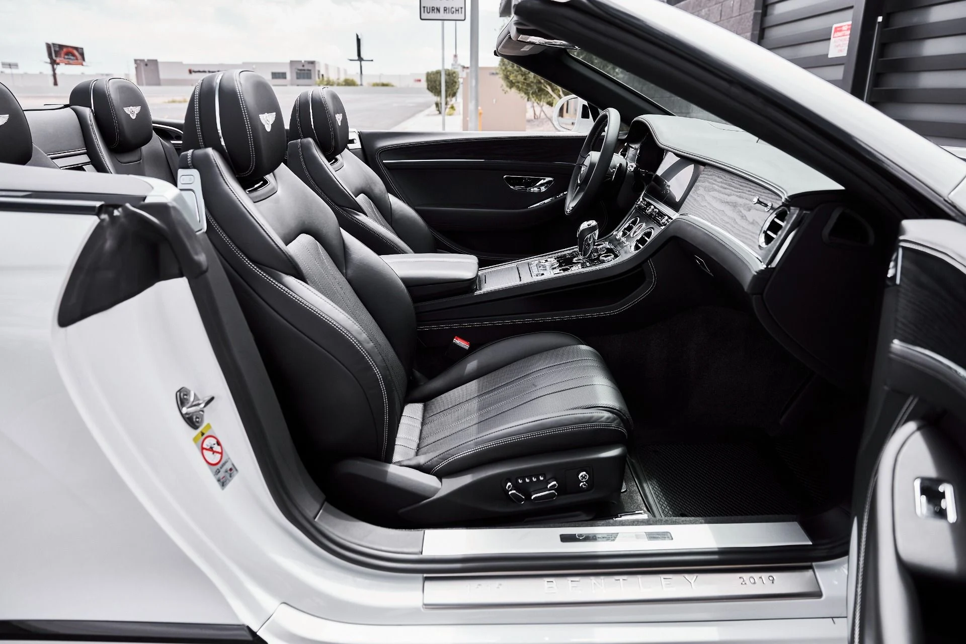 mph022_2539682443_Used_2020_Bentley_Continental_GT_V8_1777078744_03270705ac