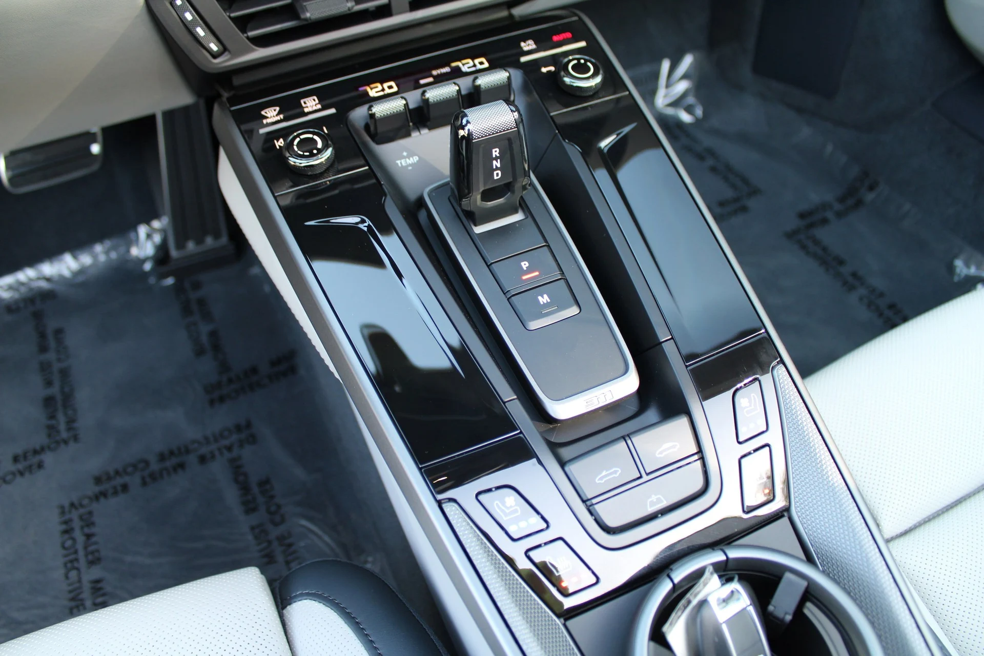 mph022_2540485195_fd0e384b2d594076cc2a91f20e6acfa2x_36b1656180