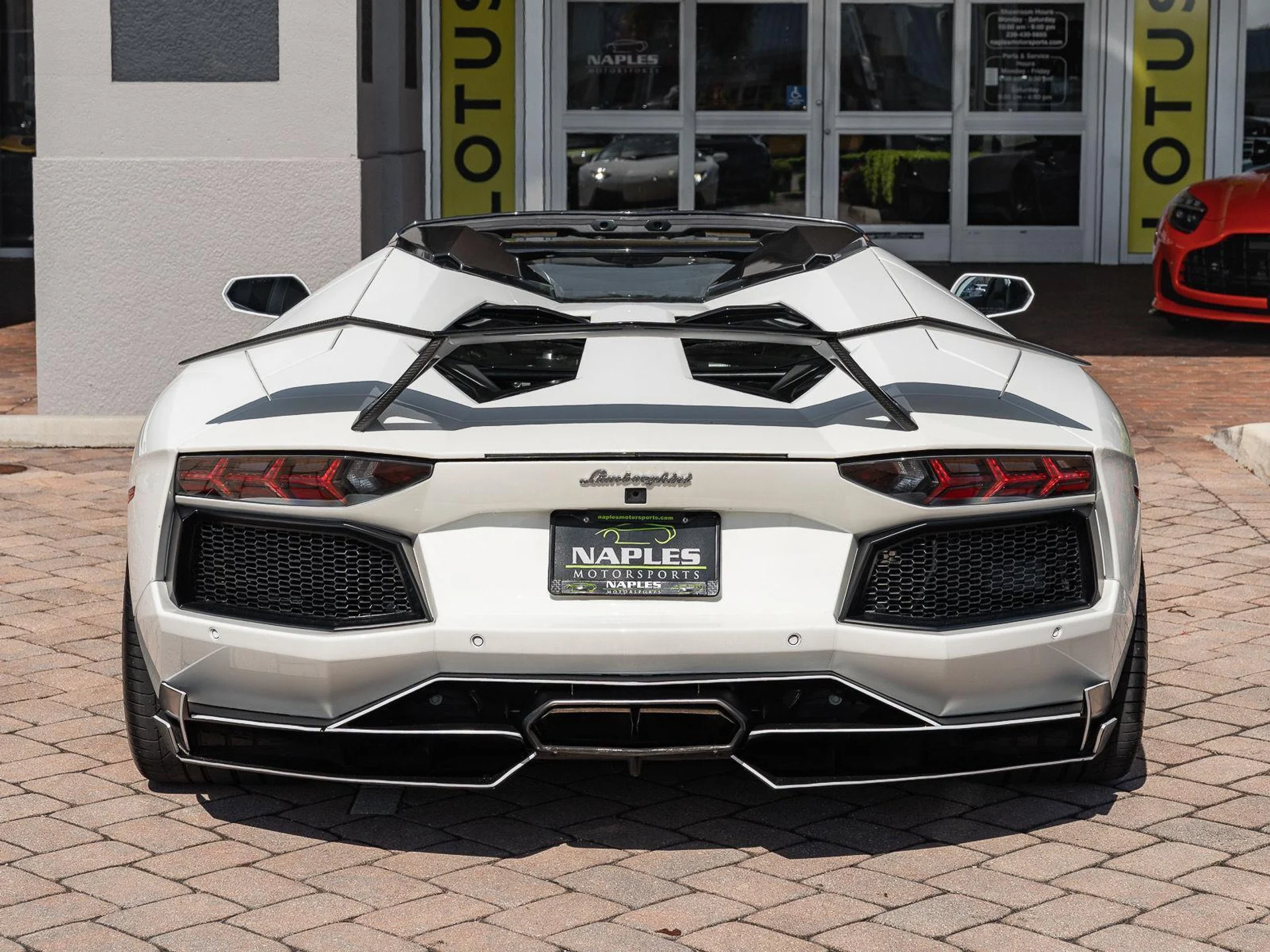 mph022_2543516507_Used_2016_Lamborghini_Aventador_LP_700_4_1777082801_79d6957429