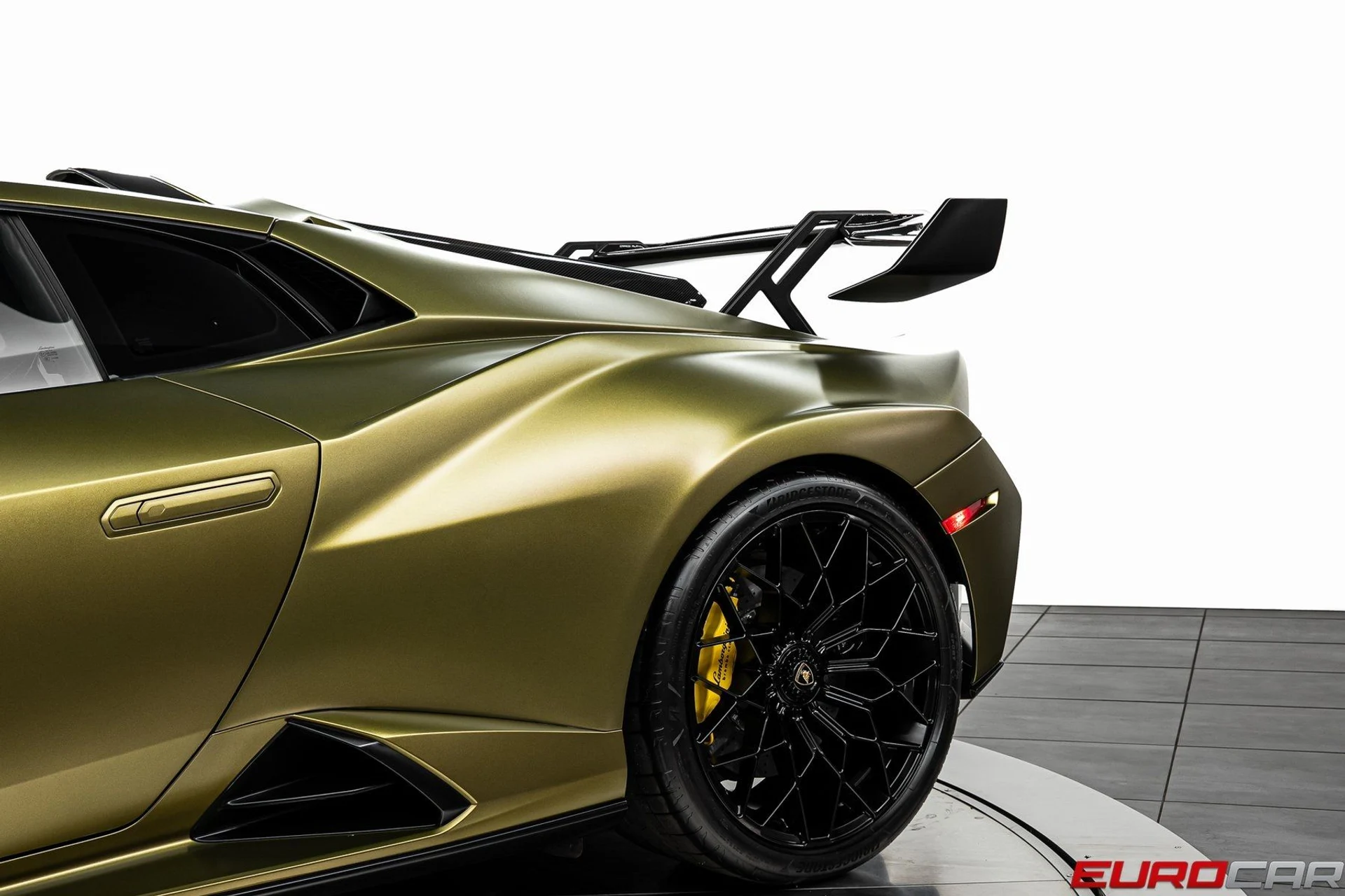 mph022_2546686138_image_23_7880176e07