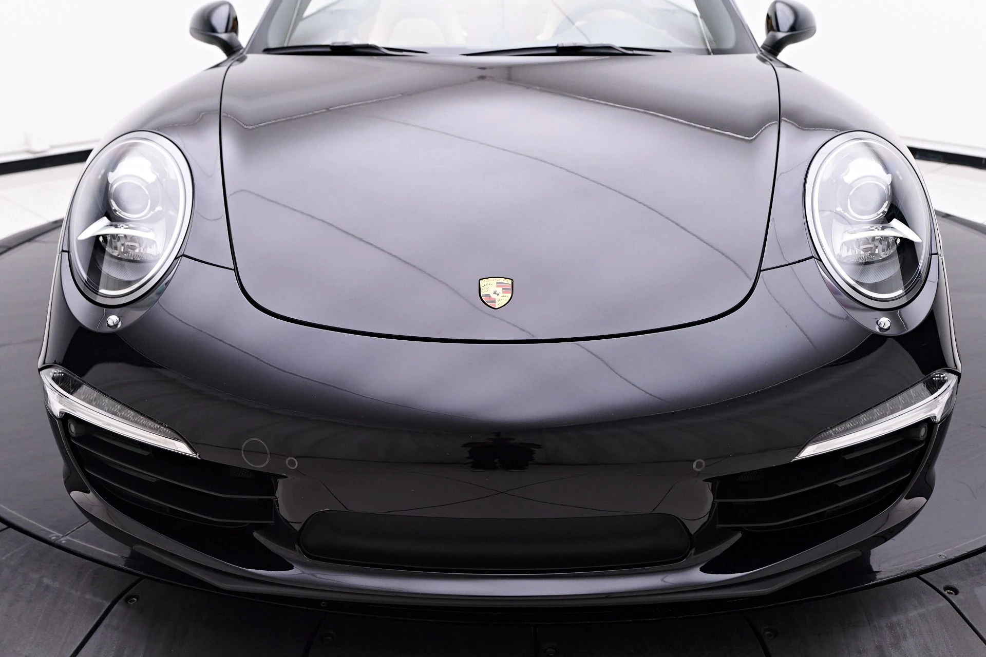 mph022_2547858535_Used_2015_Porsche_911_Carrera_1752707667_a44732e954