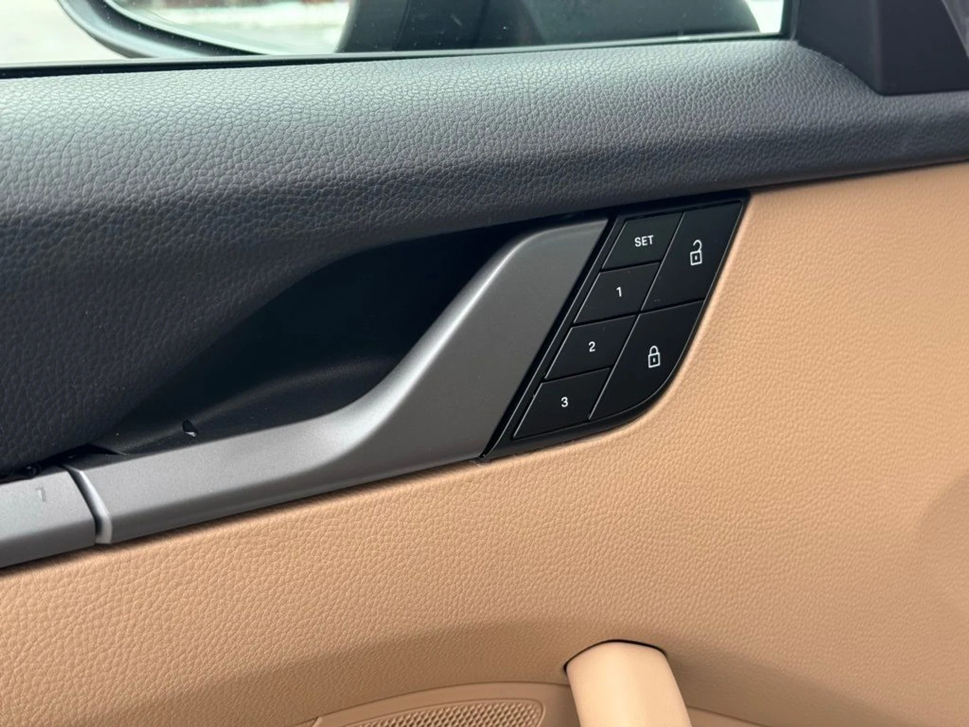 mph022_2548077024_9a4bf886a606d5a5d99a1b14056f8f1d_ecf8664f51