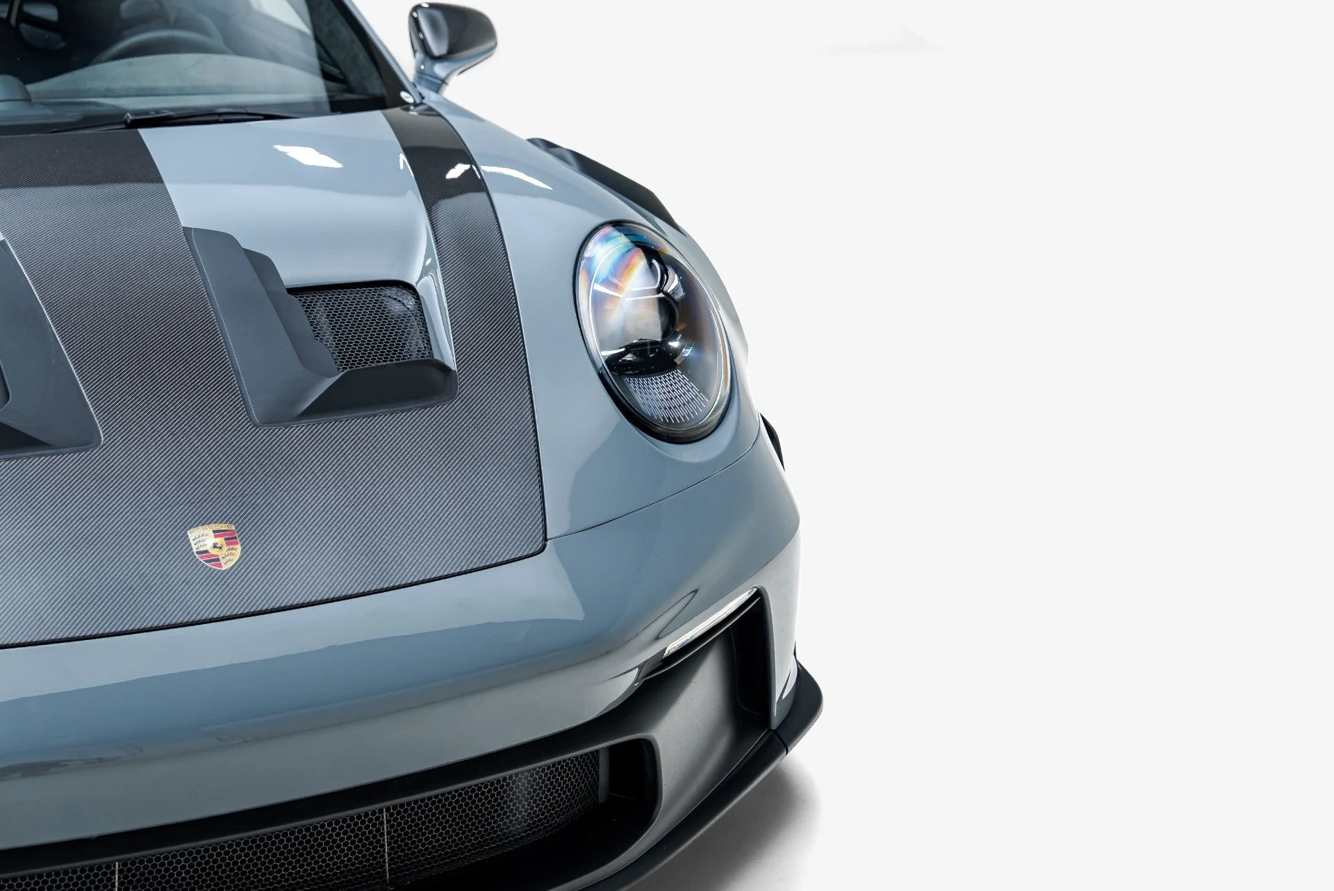mph022_2557042430_Used_2025_Porsche_911_GT_3_RS_1788469222_f031068068