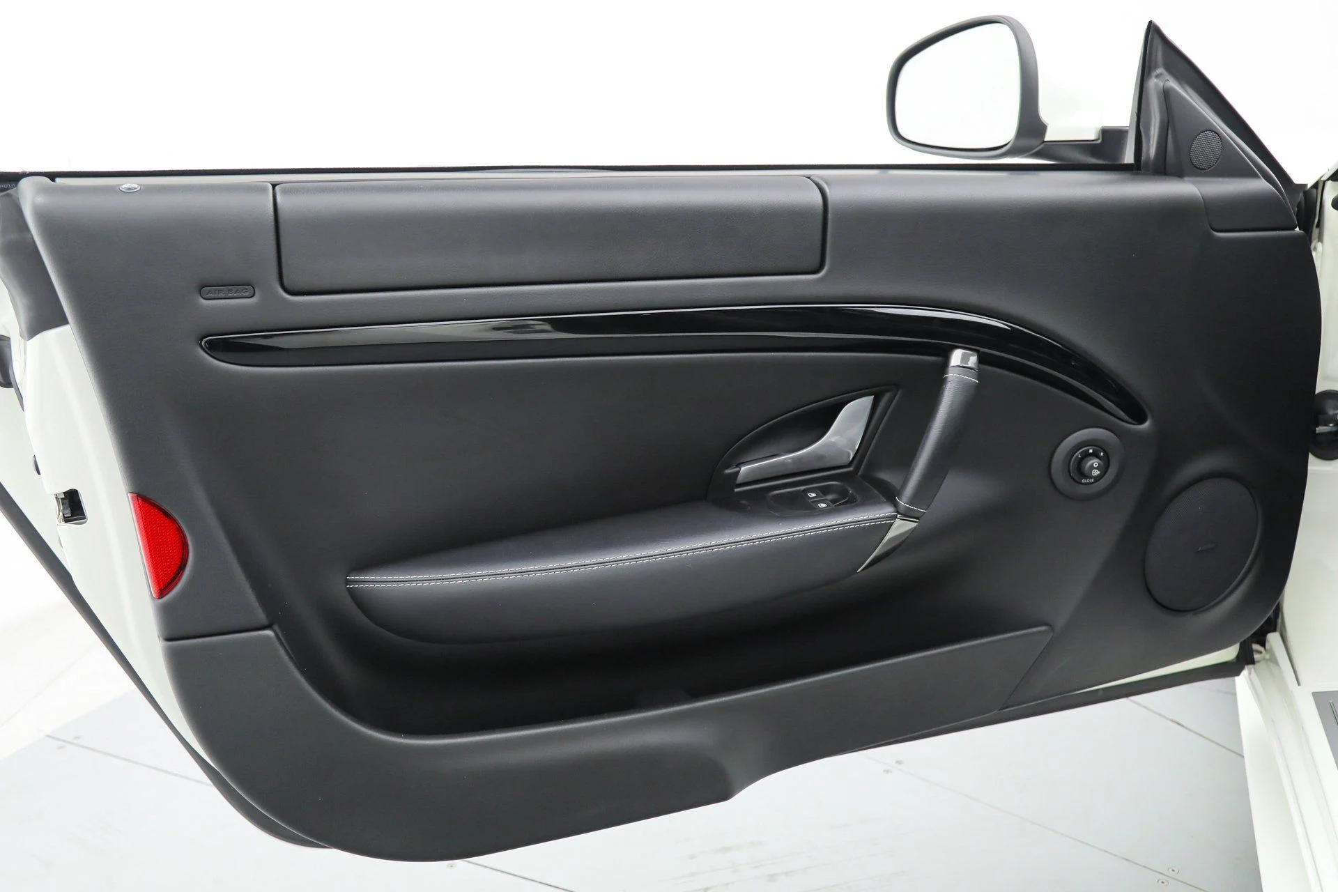 mph022_2557184906_5543fd1ba3f92d23c08c409a1a98b303_f929bc9b79