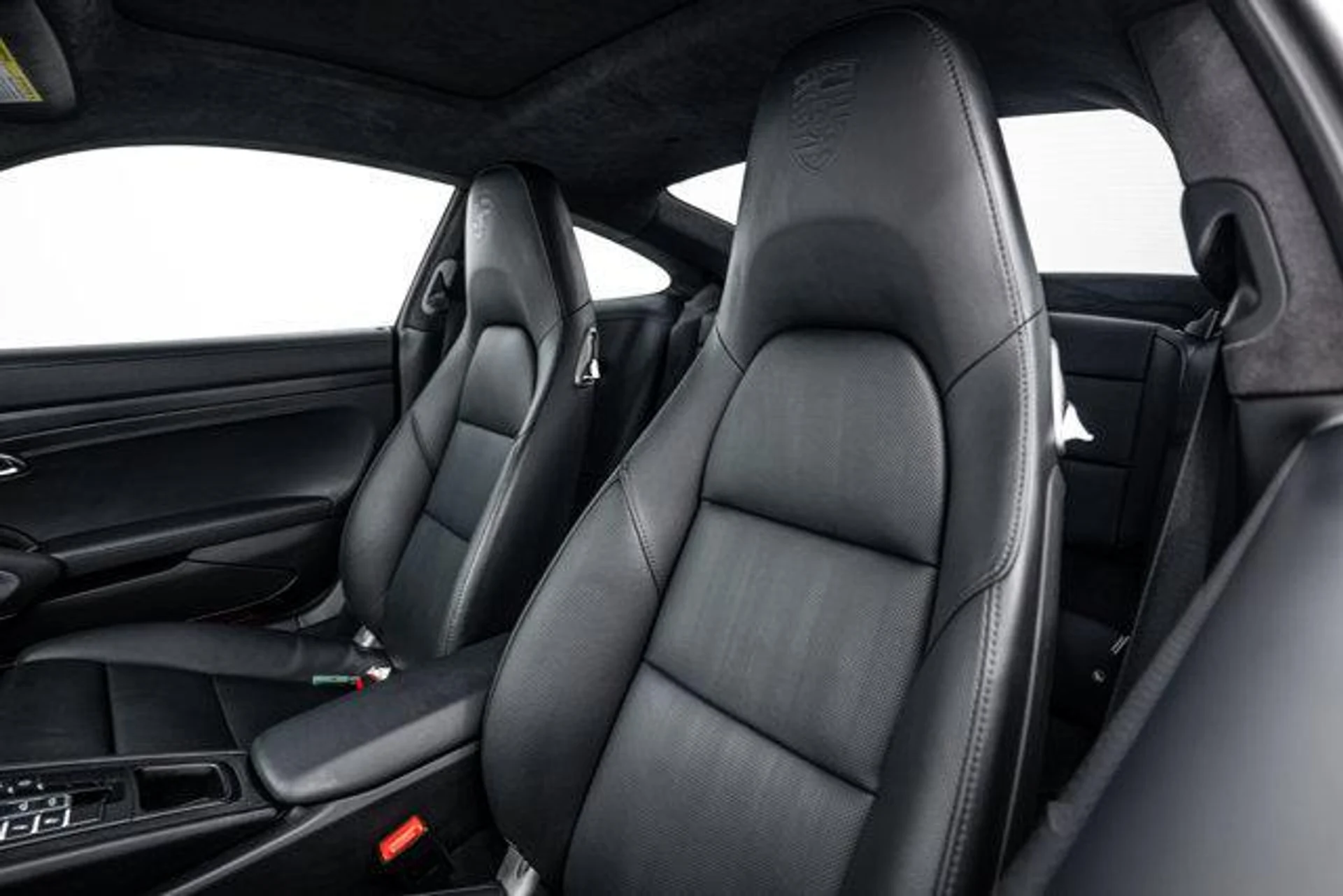 mph022_2557469597_JF_2_Ph_Wn_Jw_L_H_Zal_V_Rx5_Ez_O7_T_Ws_A_988991cd24