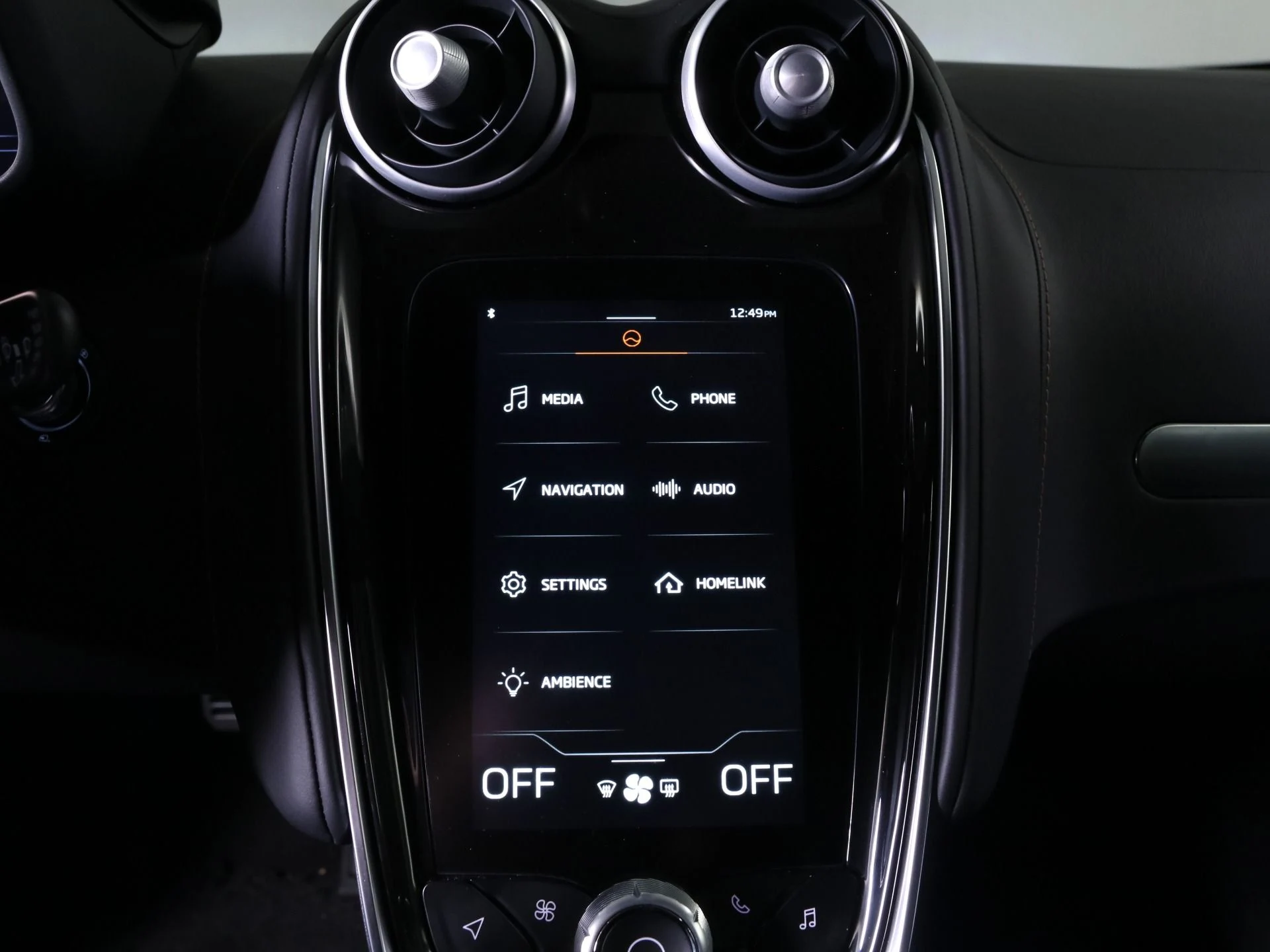 mph022_256000392_New_2025_Mc_Laren_GTS_1762386650_10150ffb70