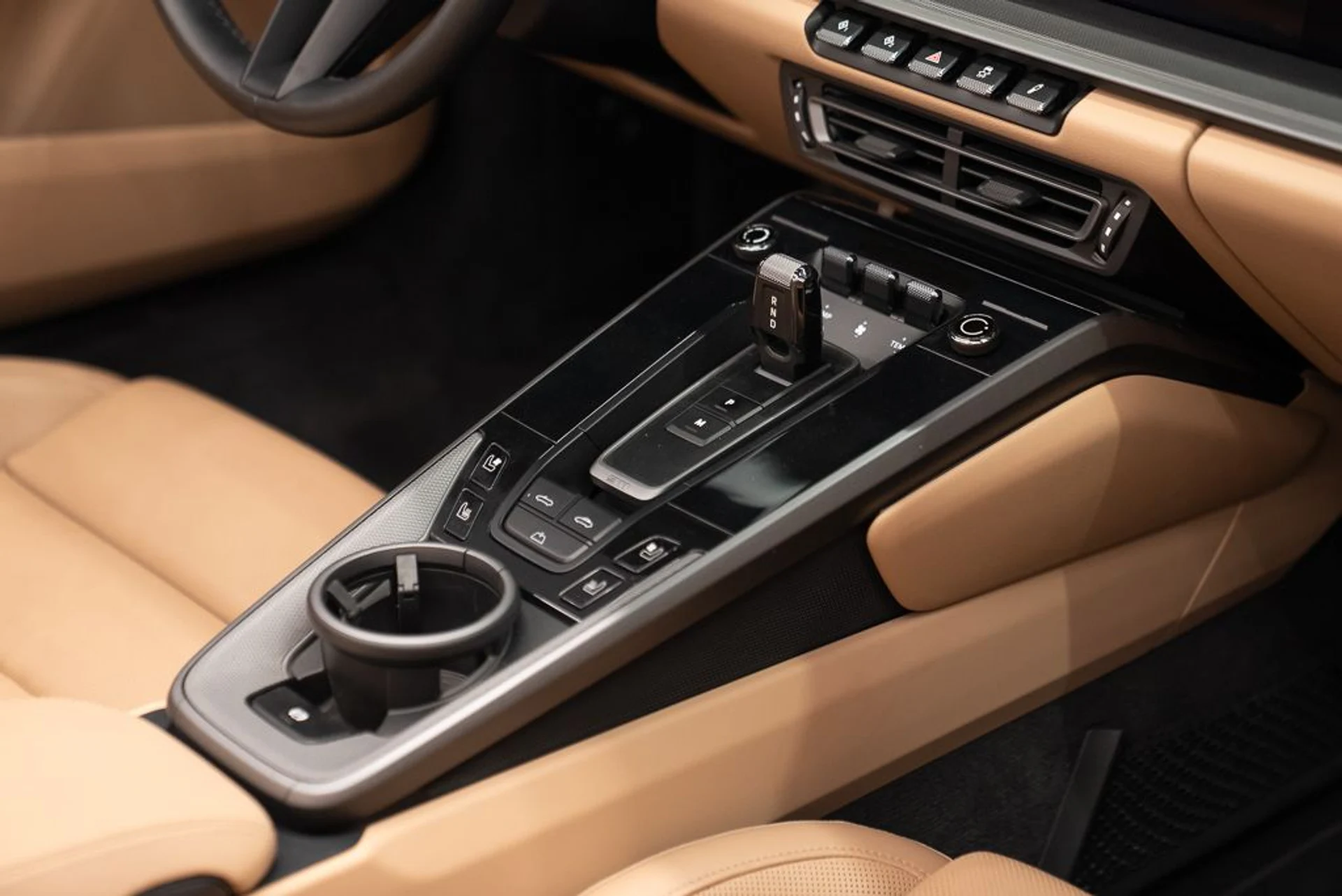 mph022_2565168242_porsche_911_2022_jpg_v_1780407122_f680e25f15