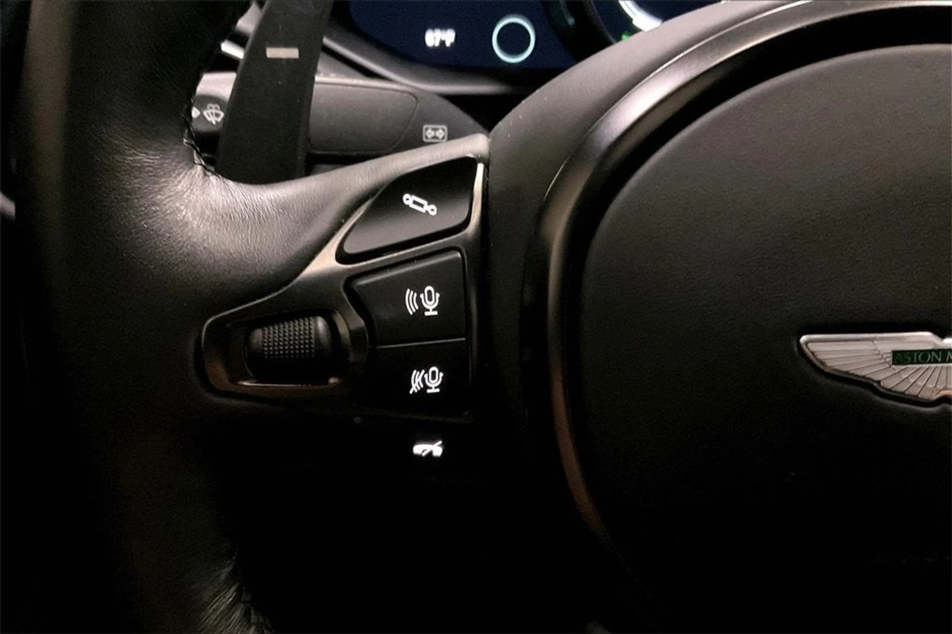 mph022_2574013931_f07b2518e4bc07fd32d70743254bc21fx_f7755e0118