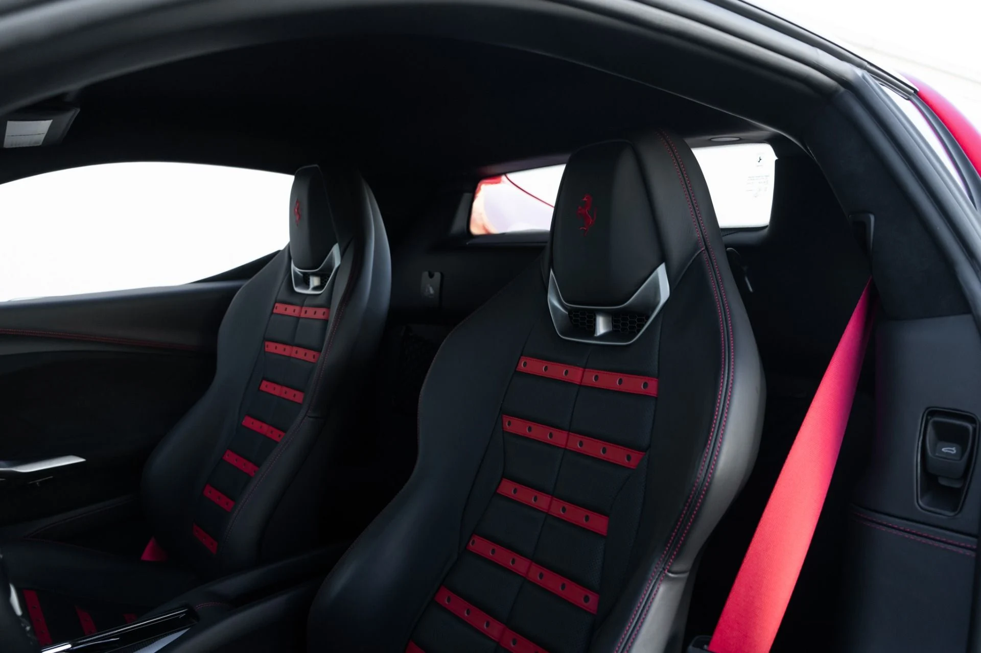 mph022_2579524268_Used_2024_Ferrari_296_GTB_1766187002_45156d3025