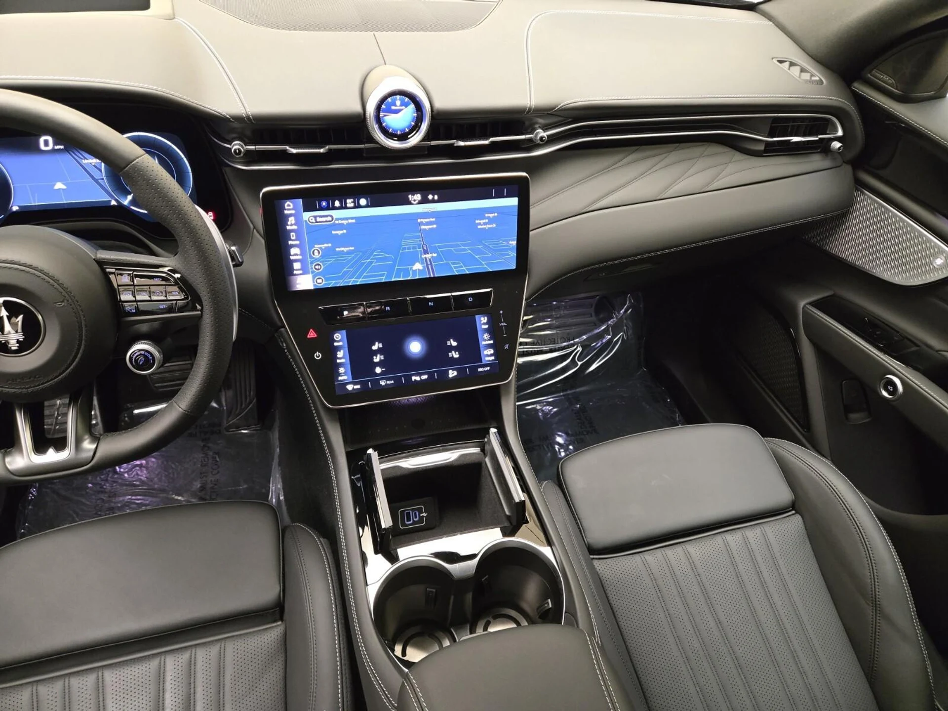 mph022_2580150897_Used_2025_Maserati_Grecale_Folgore_1765003988_60d1bbe98a