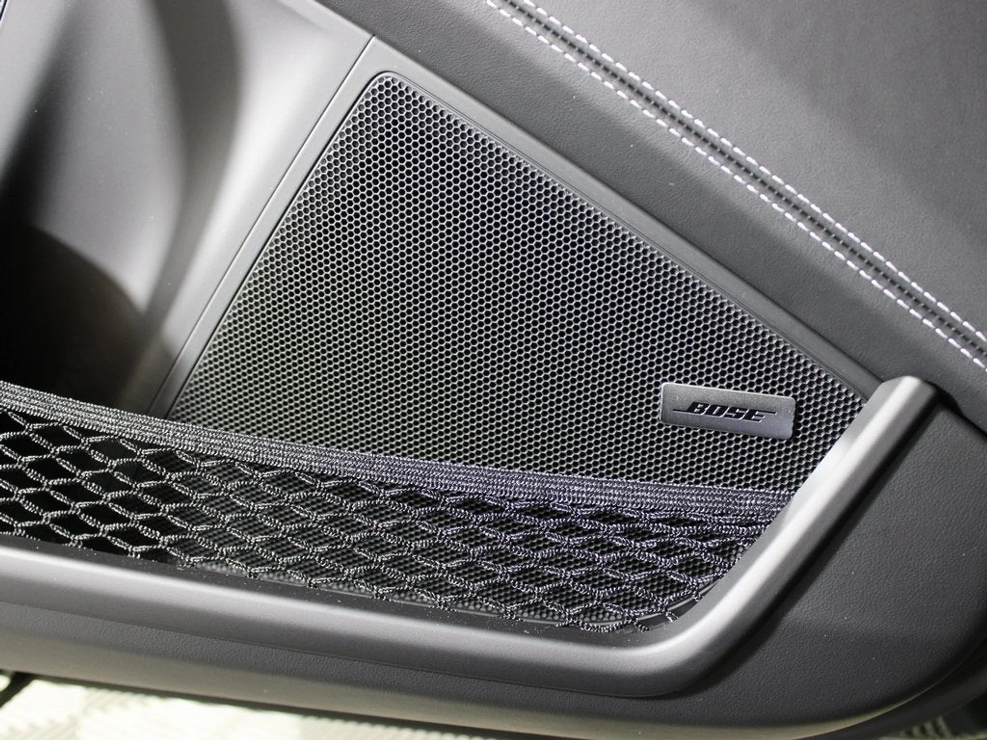 mph022_2600465872_23_27e932d37c