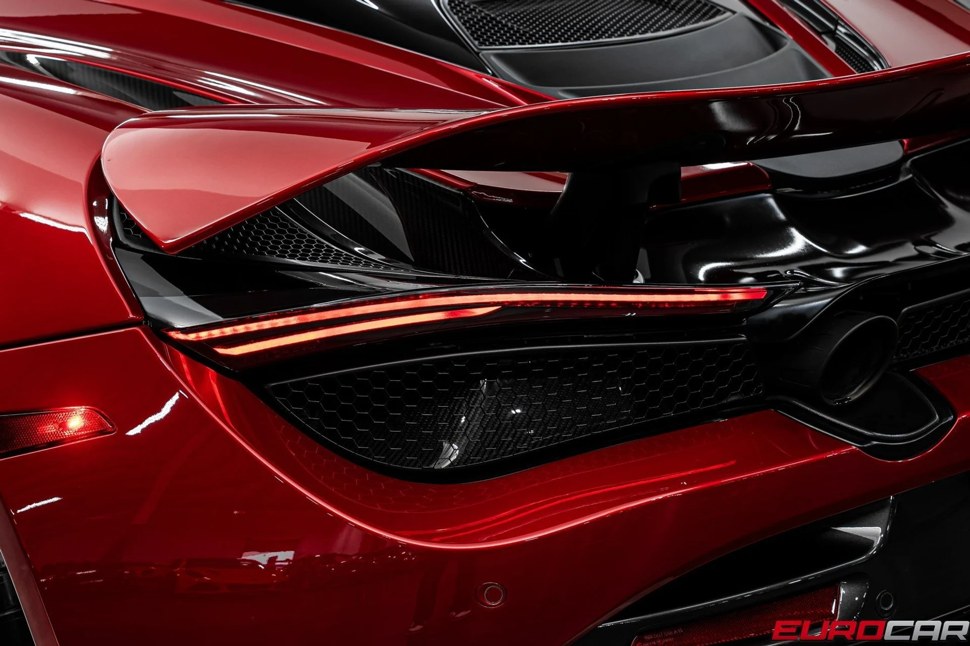 mph022_2607878483_image_23_b323b52862