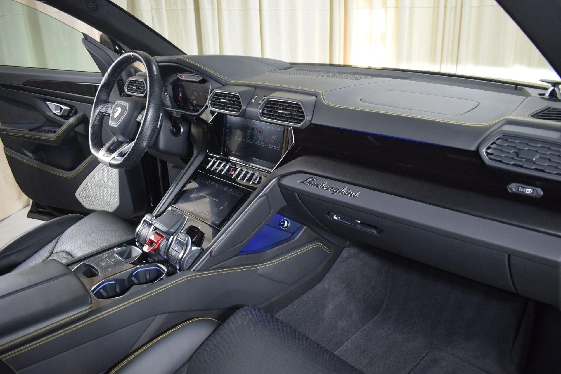 mph022_2611685939_897dd4e2119496825b4931eee77c3966x_51c6450f35