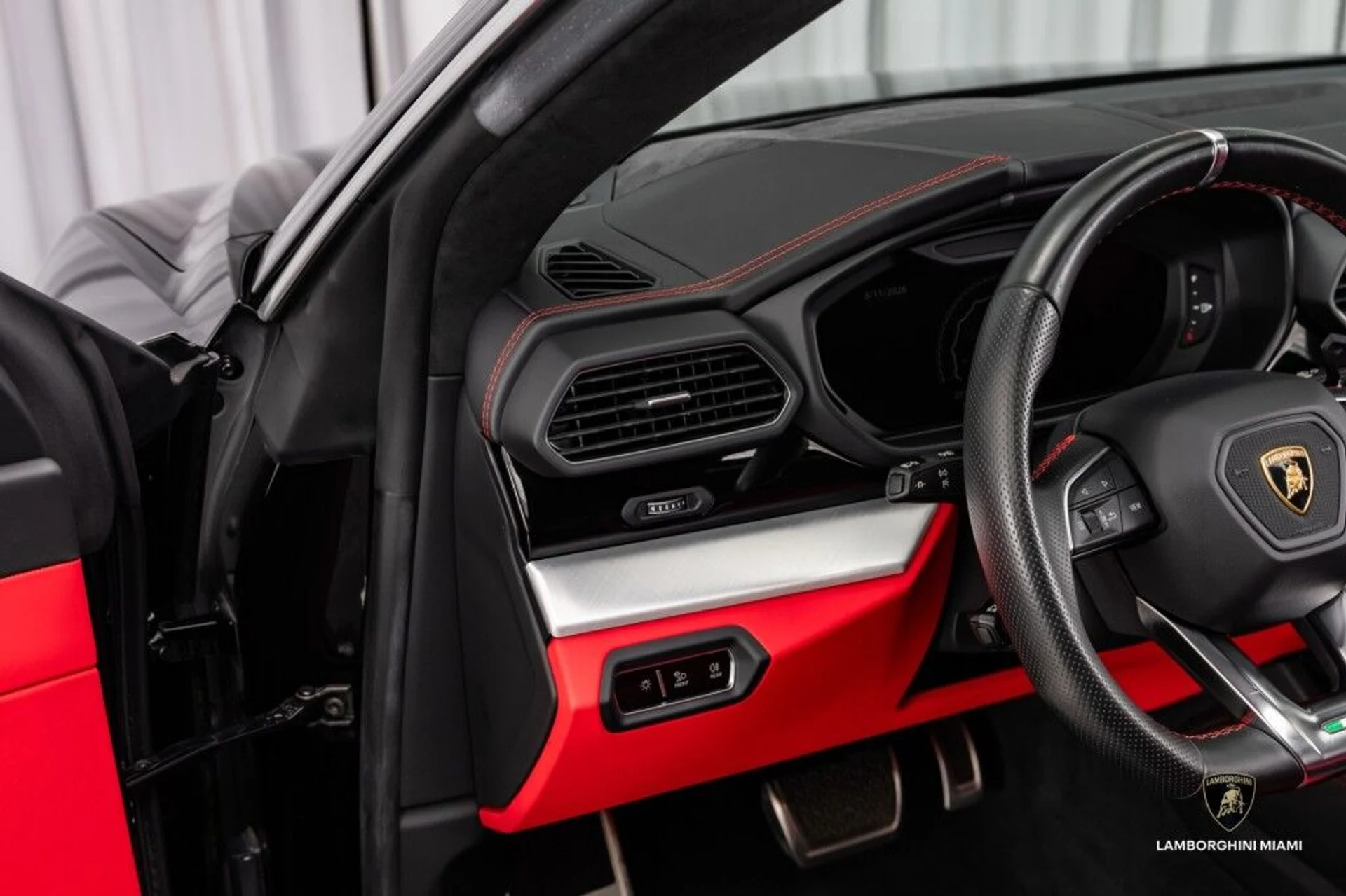 mph022_2612900869_49cd2ef6d7488a33aa58d6601252a3ed_b5c88af1cb