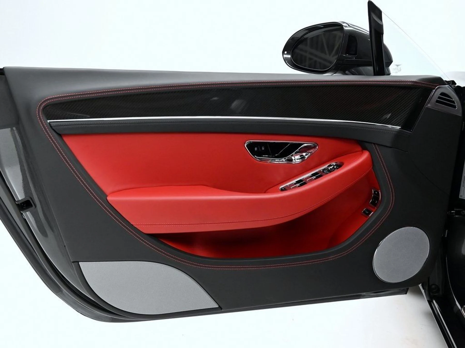 mph022_2622872595_02551bc6924720105622988de9f7f873_6872efe420