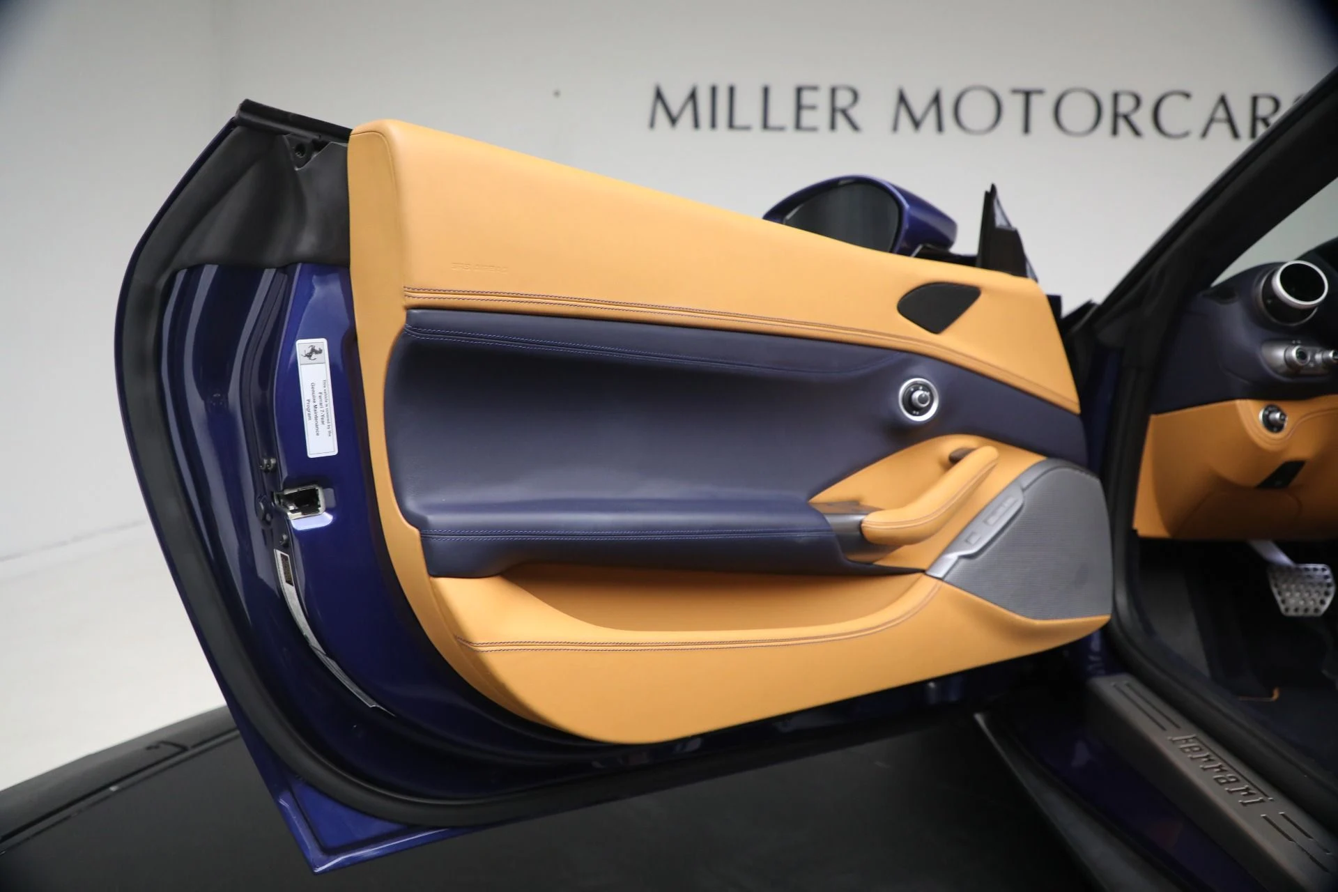 mph022_262622151_Used_2022_Ferrari_Portofino_M_1773321140_83c433c559