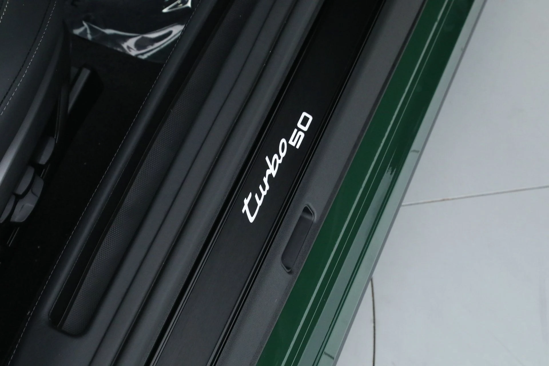 mph022_262711870_36ecc397bc35896750a15cf8a41f21d0_39b1347da0