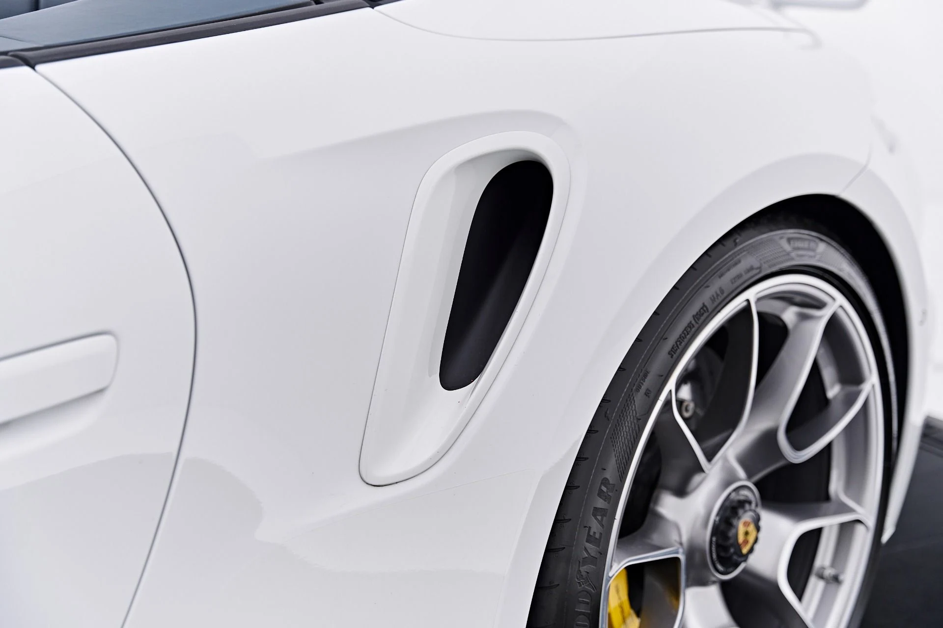 mph022_2629256500_Used_2025_Porsche_911_Turbo_S_1788486914_d5b86535d5