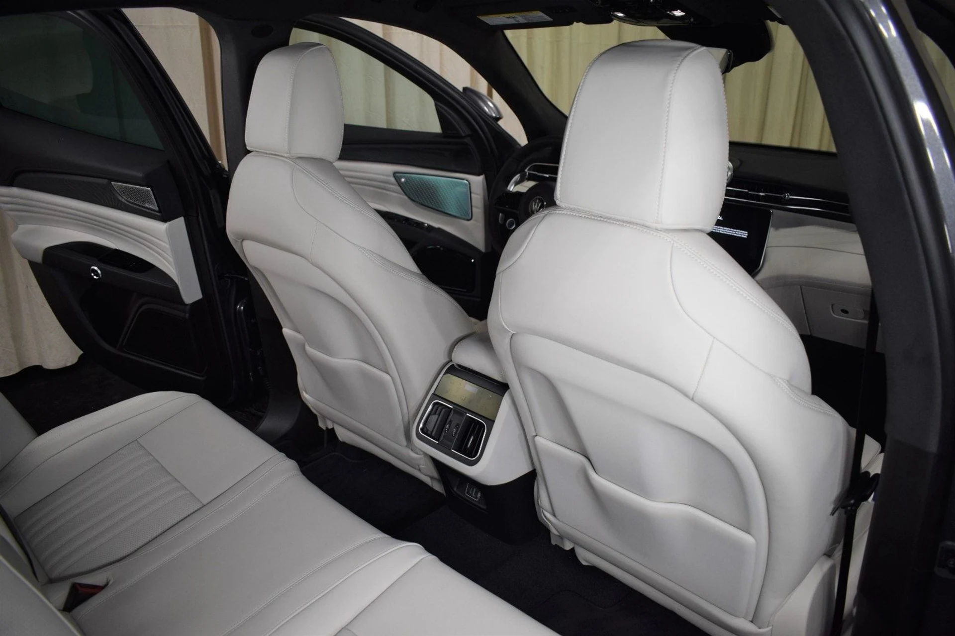 mph022_2629387095_97465ac50b5e2f1d50fce94a7783fcf1x_c67da623a5