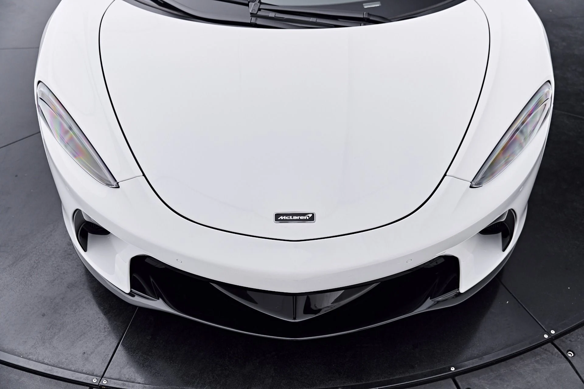 mph022_2641845660_Used_2025_Mc_Laren_GTS_1790357853_fe880dec64