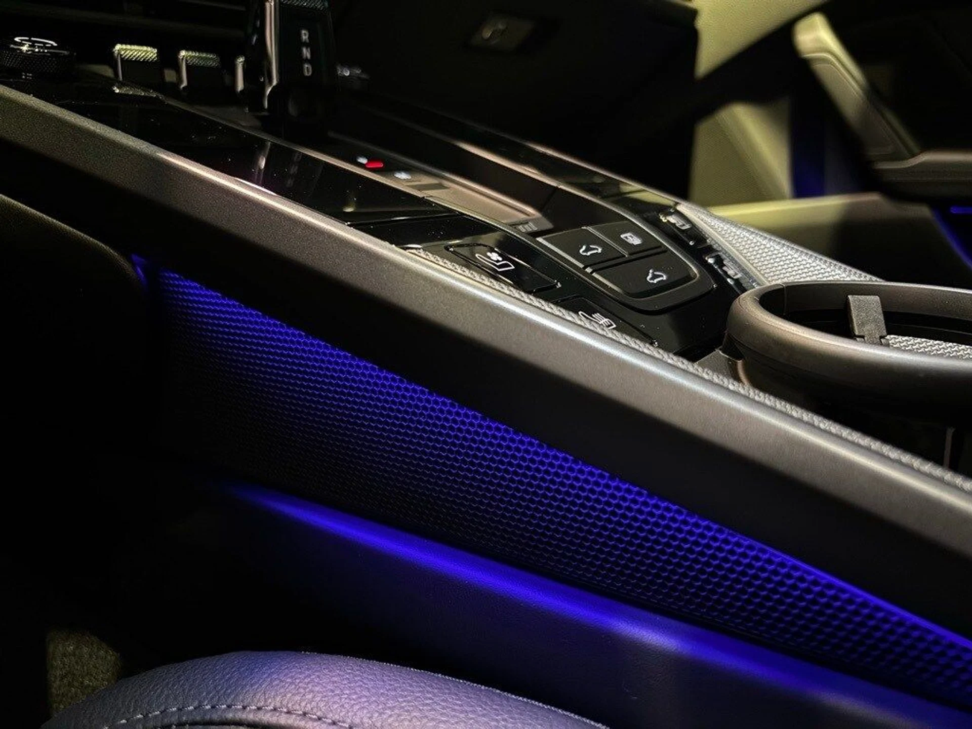 mph022_264436259_701aac990687c66f8e8558d525176f05x_058444ea08