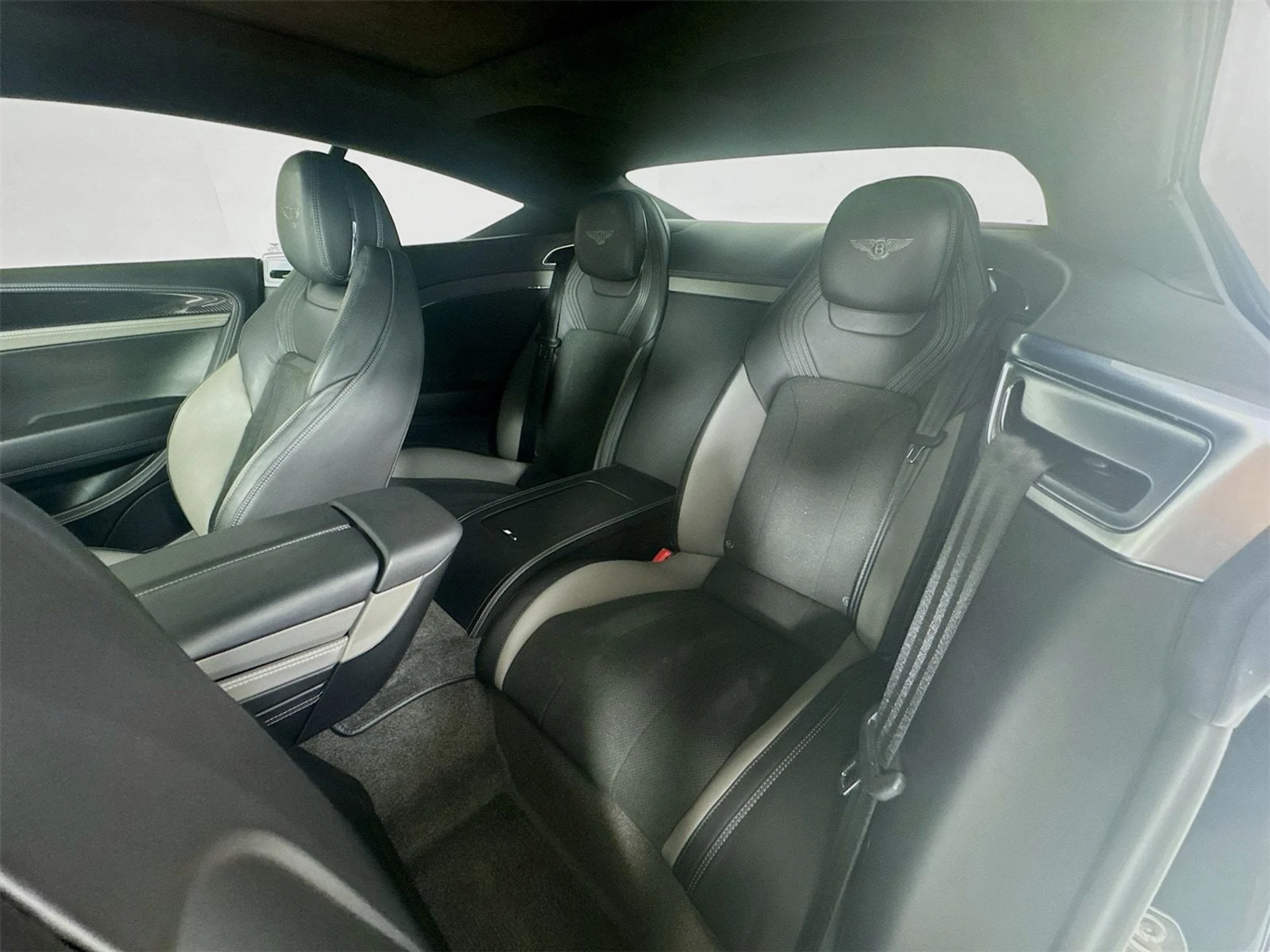 mph022_2651536019_1986c297793ead817e5c6273ca9f0a7fx_7e7b280e87